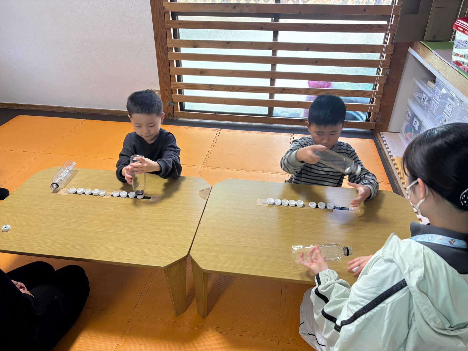 10月28日(火)  クルクルふたキャッチ