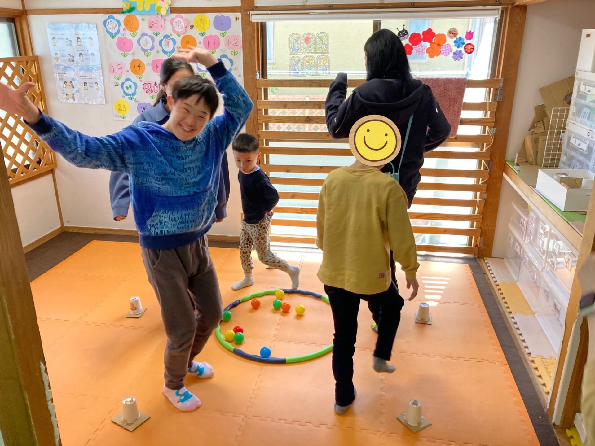 4月9日(水)  ミュージックでボール取り