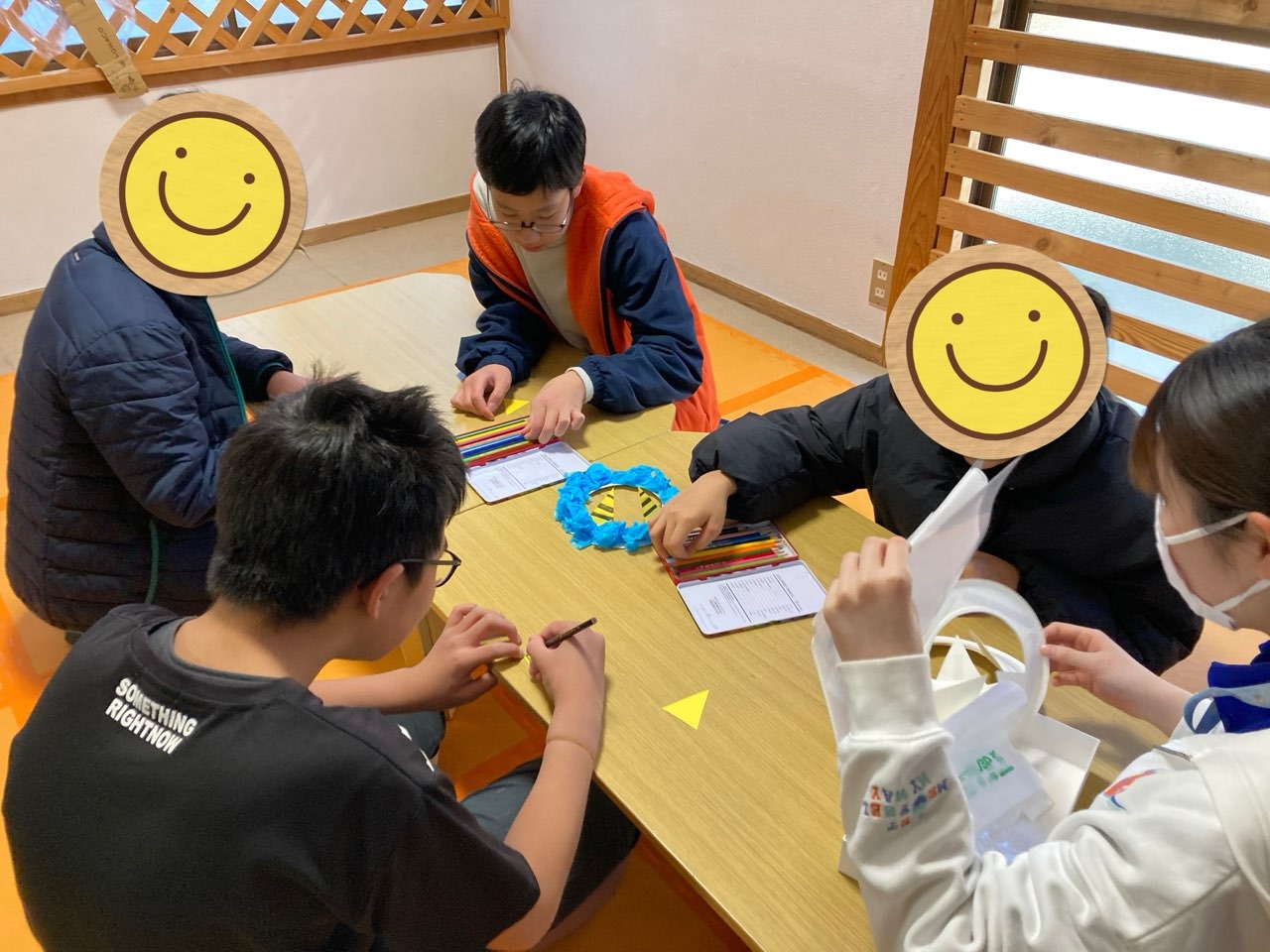 2月3日(火)  鬼の帽子制作