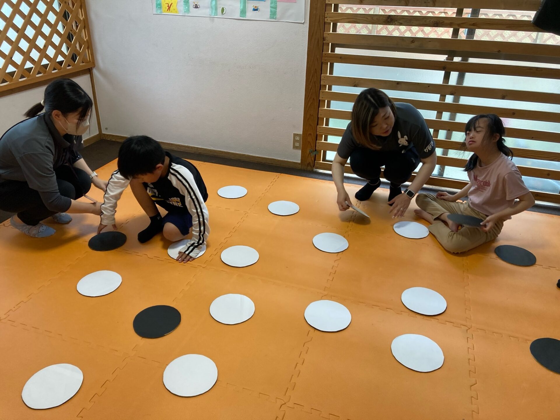 5月15日(木)  ひっくり返し競争