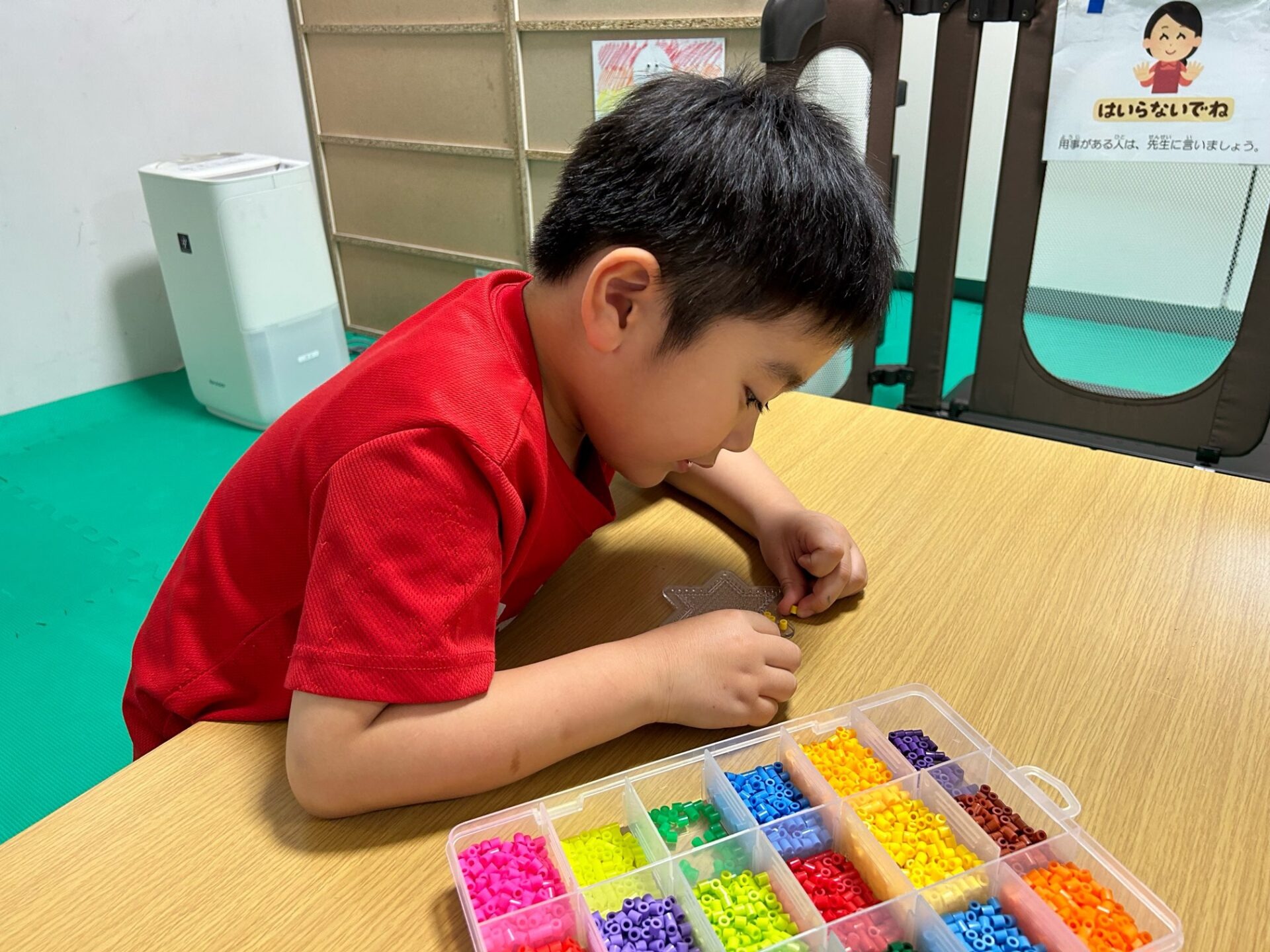 6月5日(月)  アイロンビーズ制作