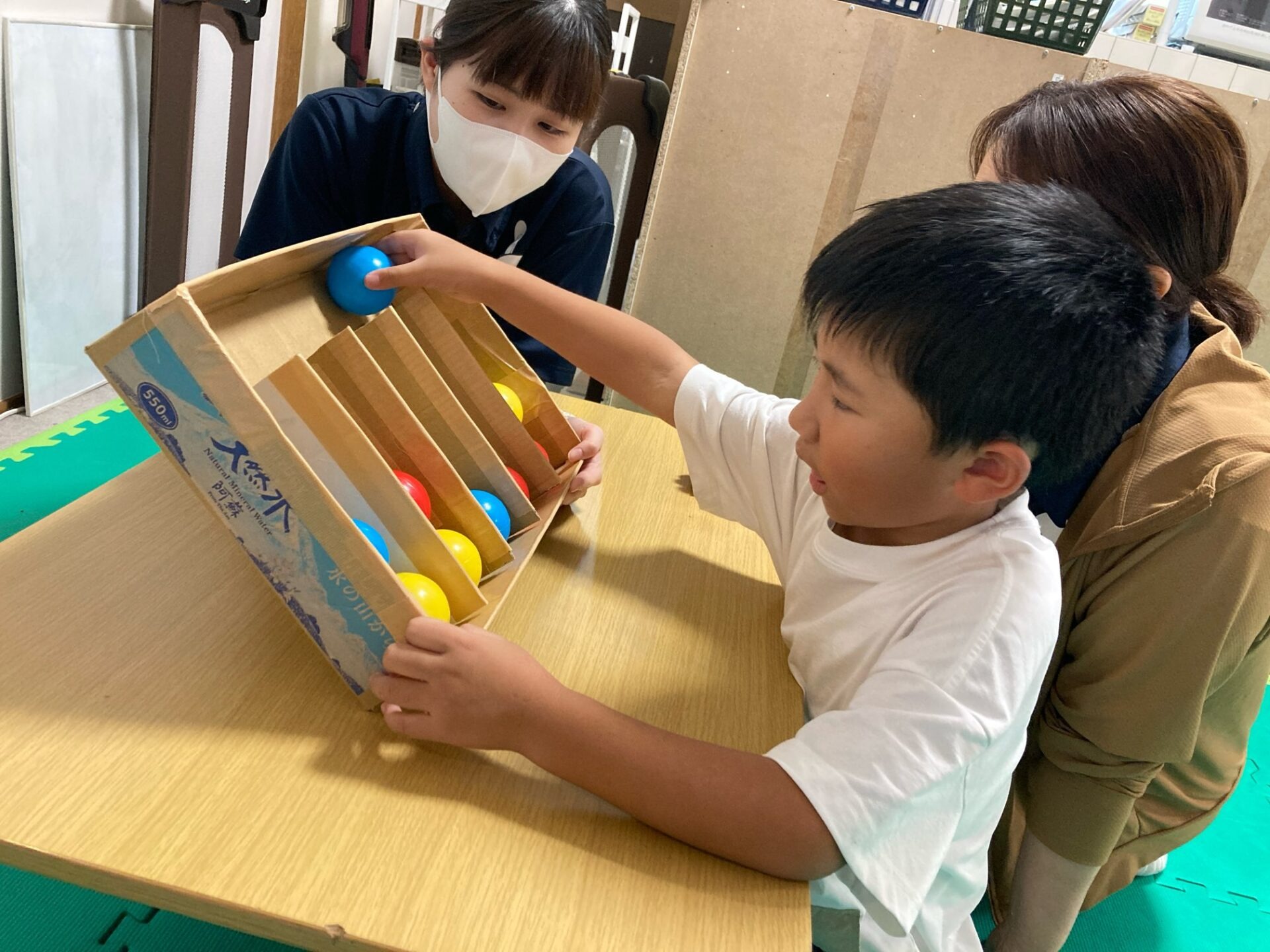 9月6日(金)  色をそろえよう！