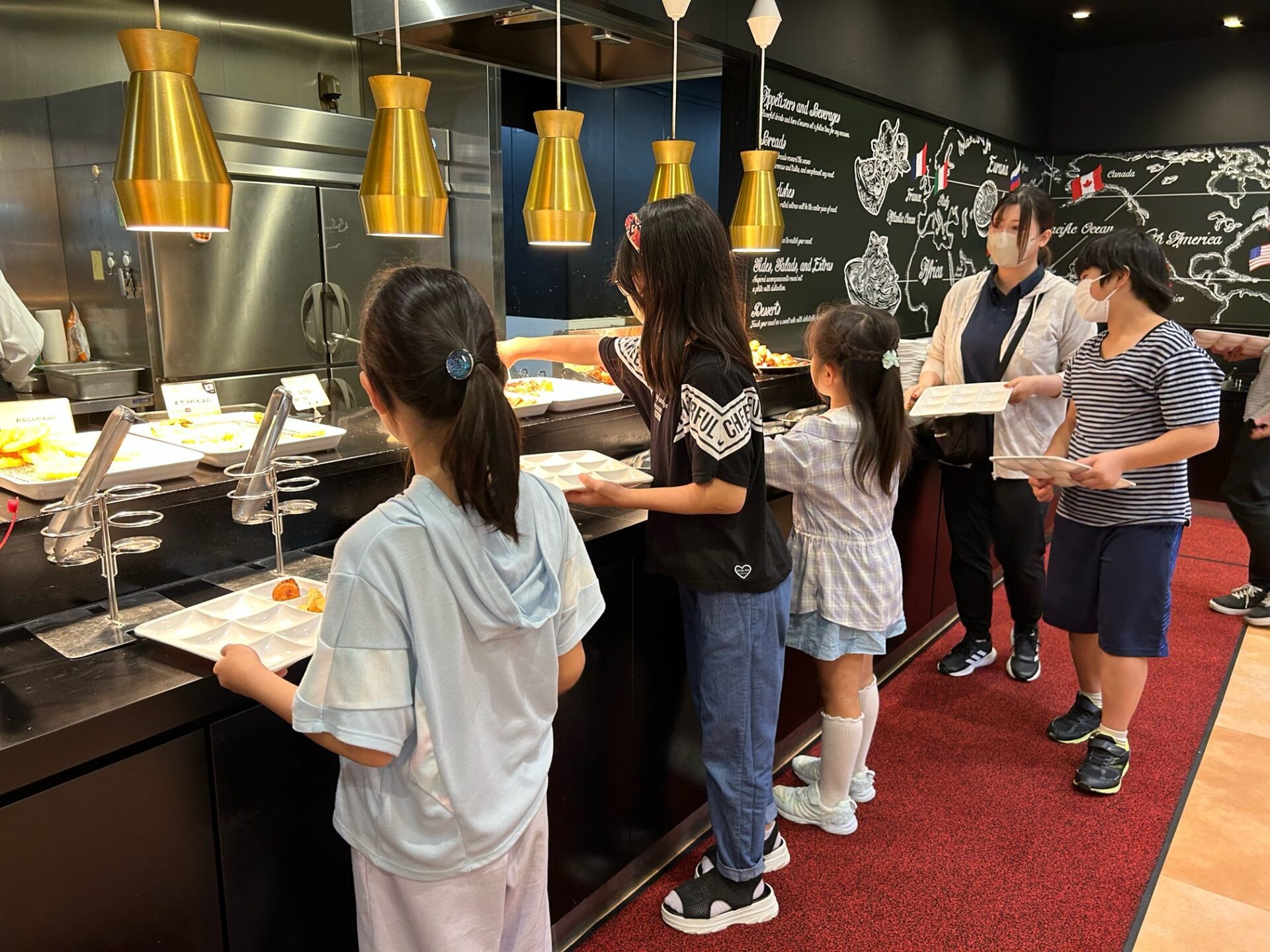 8月17日(木)  バイキングに行こう