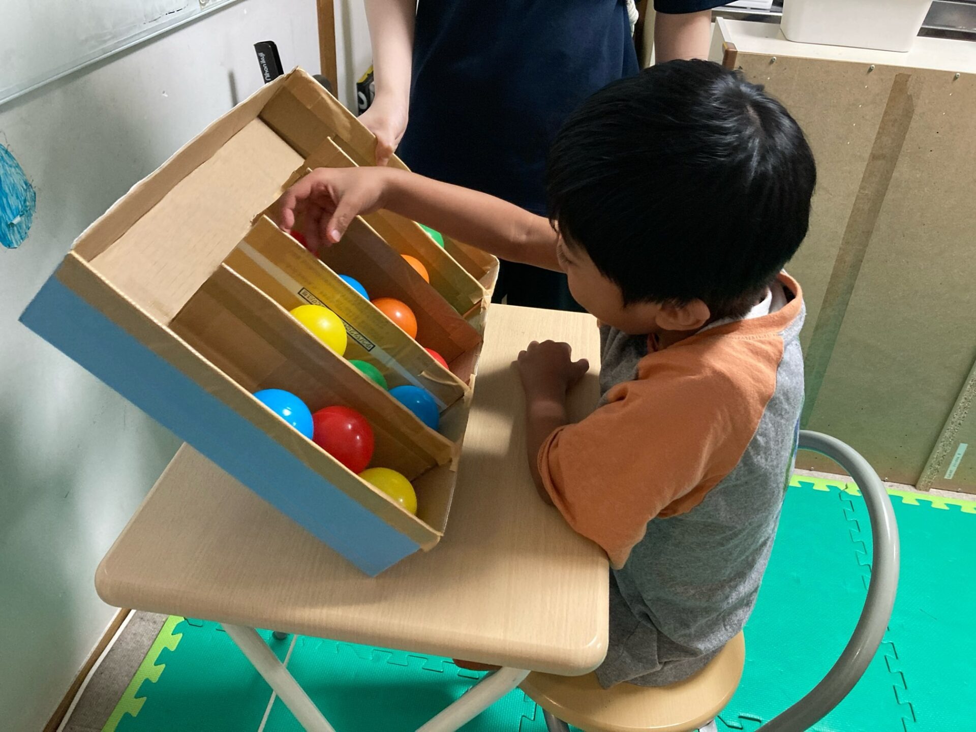 9月25日(水)  色をそろえよう！