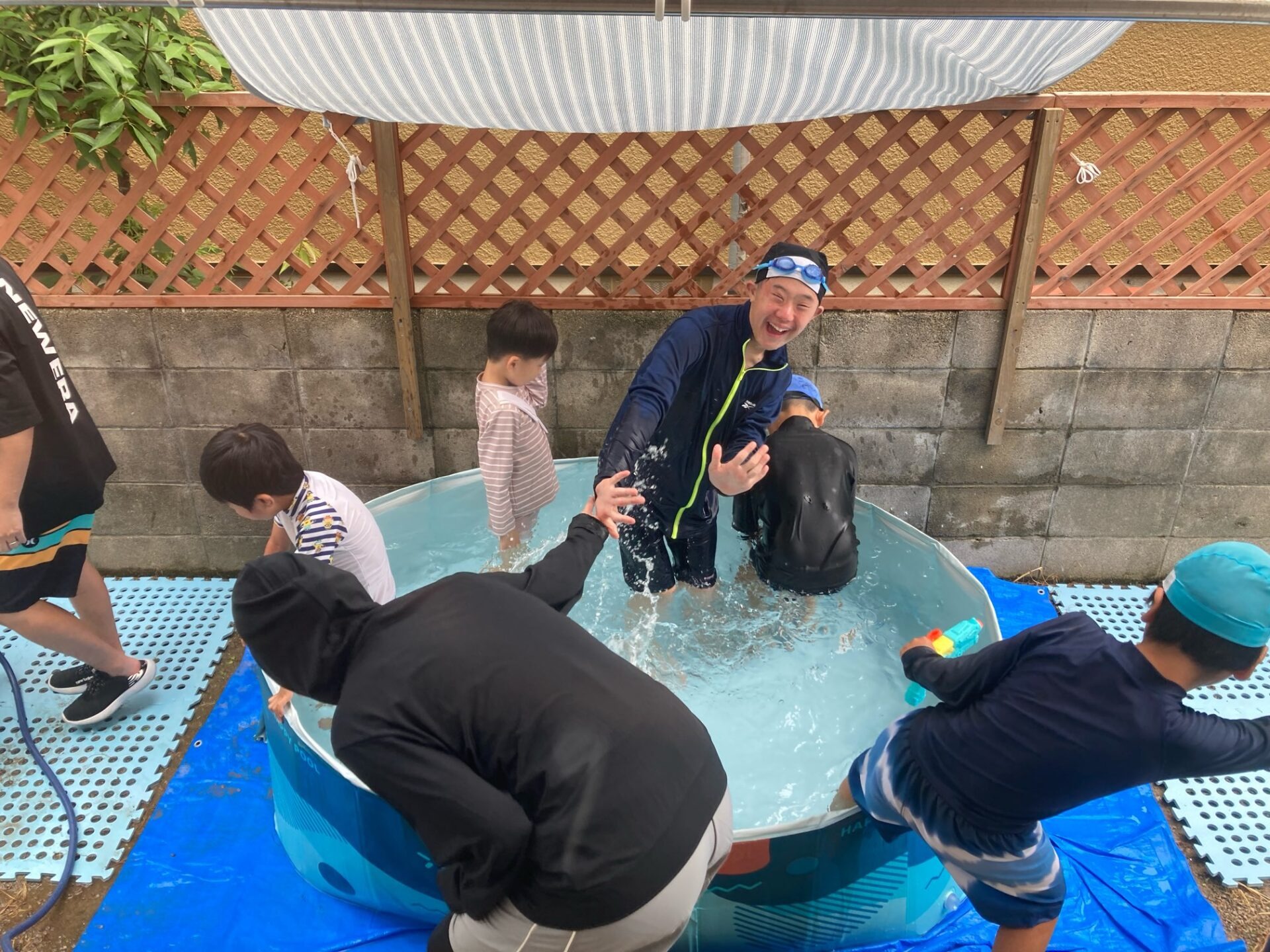 8月7日(木)  プール