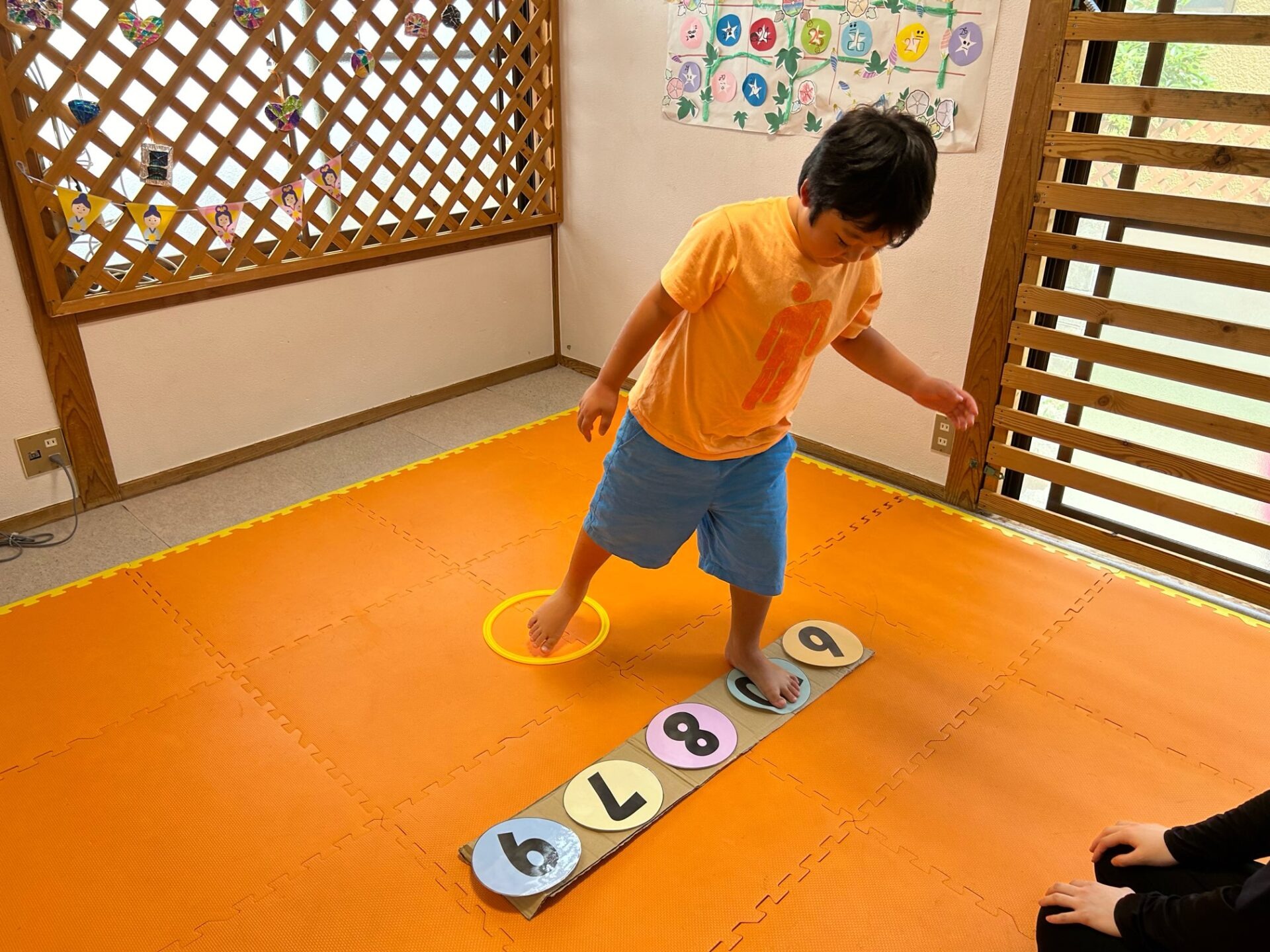 7月17日(水)  記憶足タッチゲーム