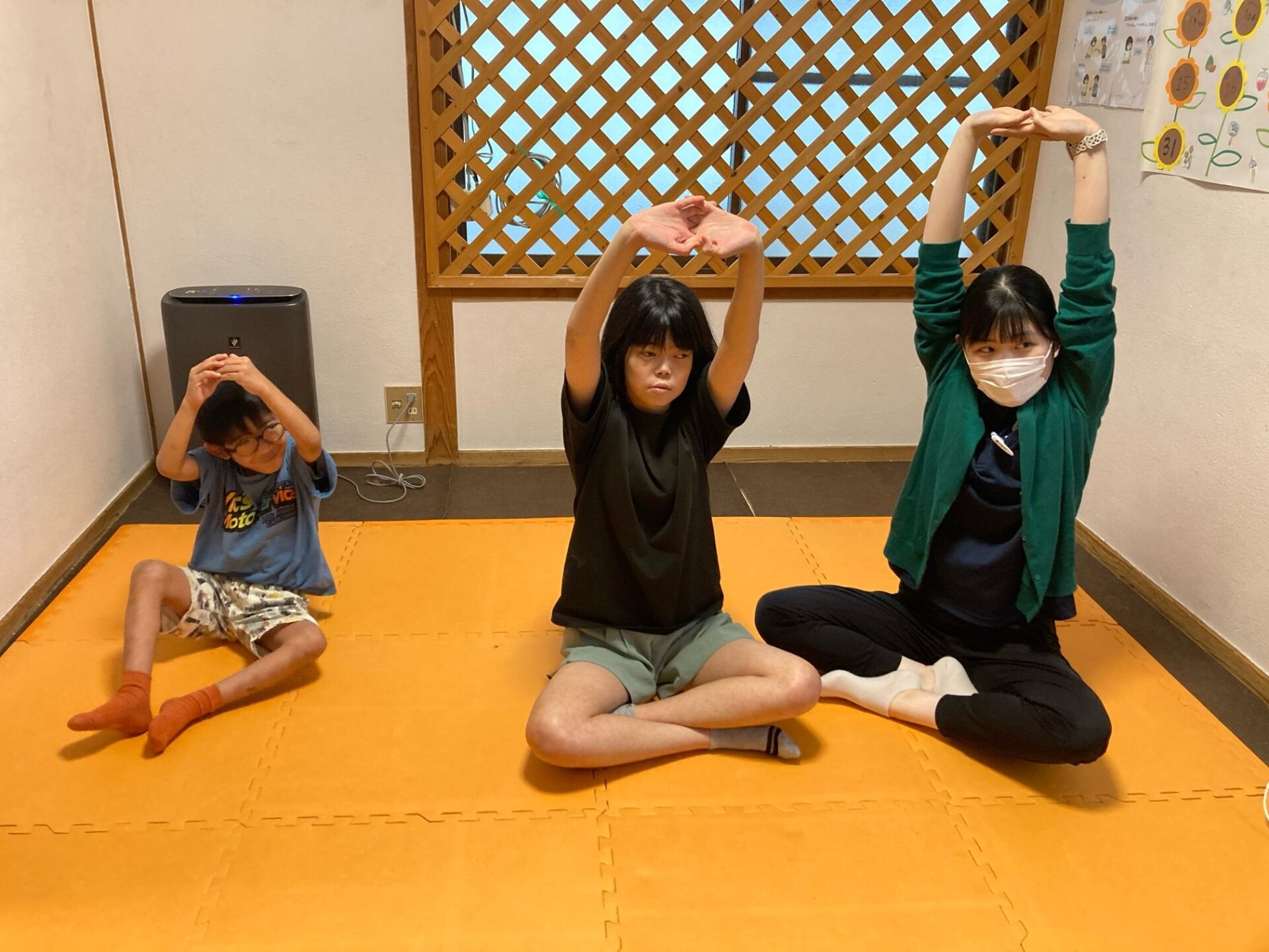 8月9日(土)  ヨガ