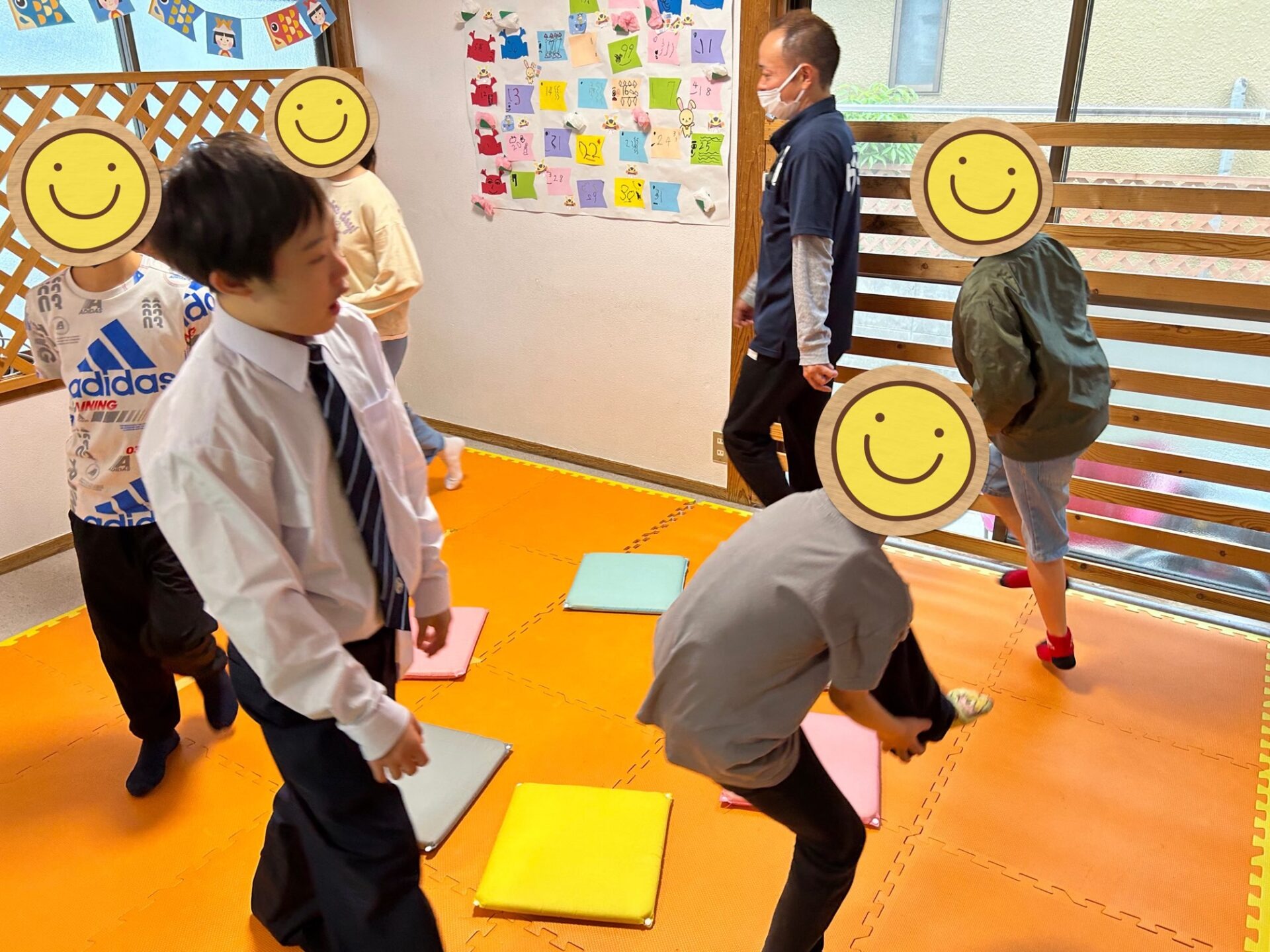 5月1日(水)  イスとりゲーム