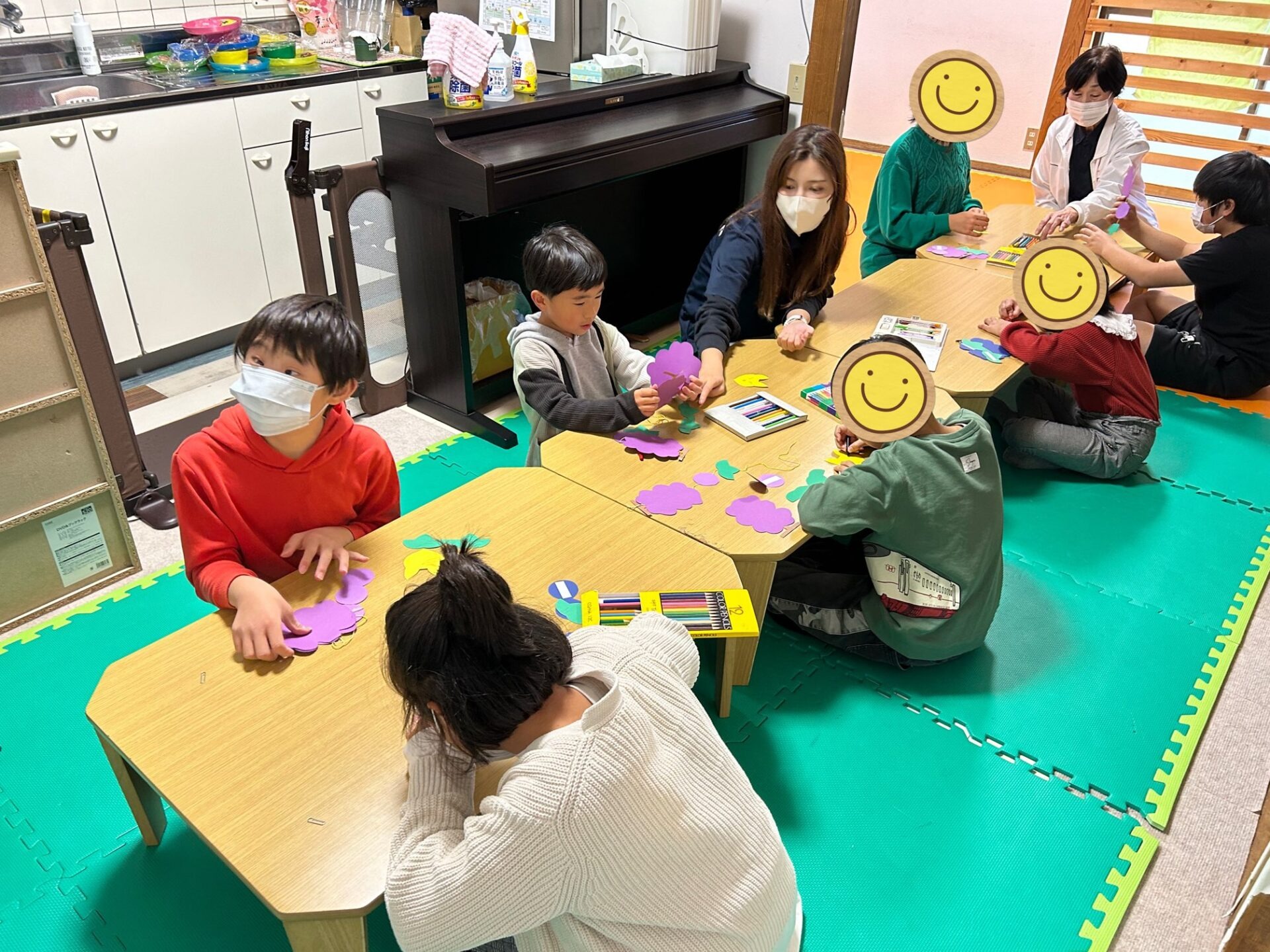 11月28日(火)  ぶどうのガーランド制作