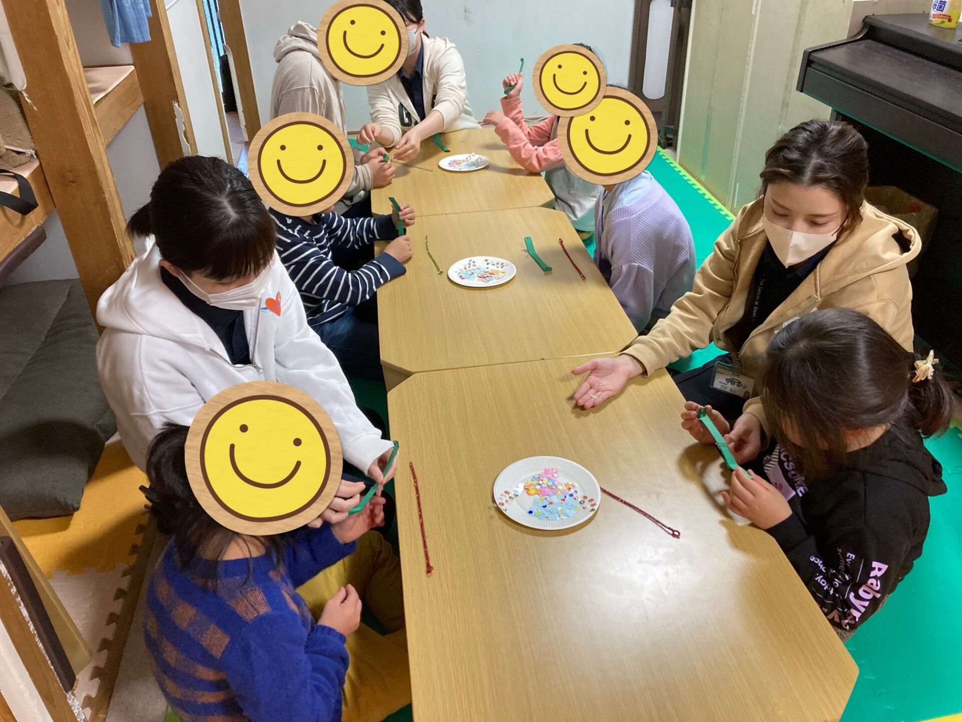 12月1日(金)  クリスマスツリー制作