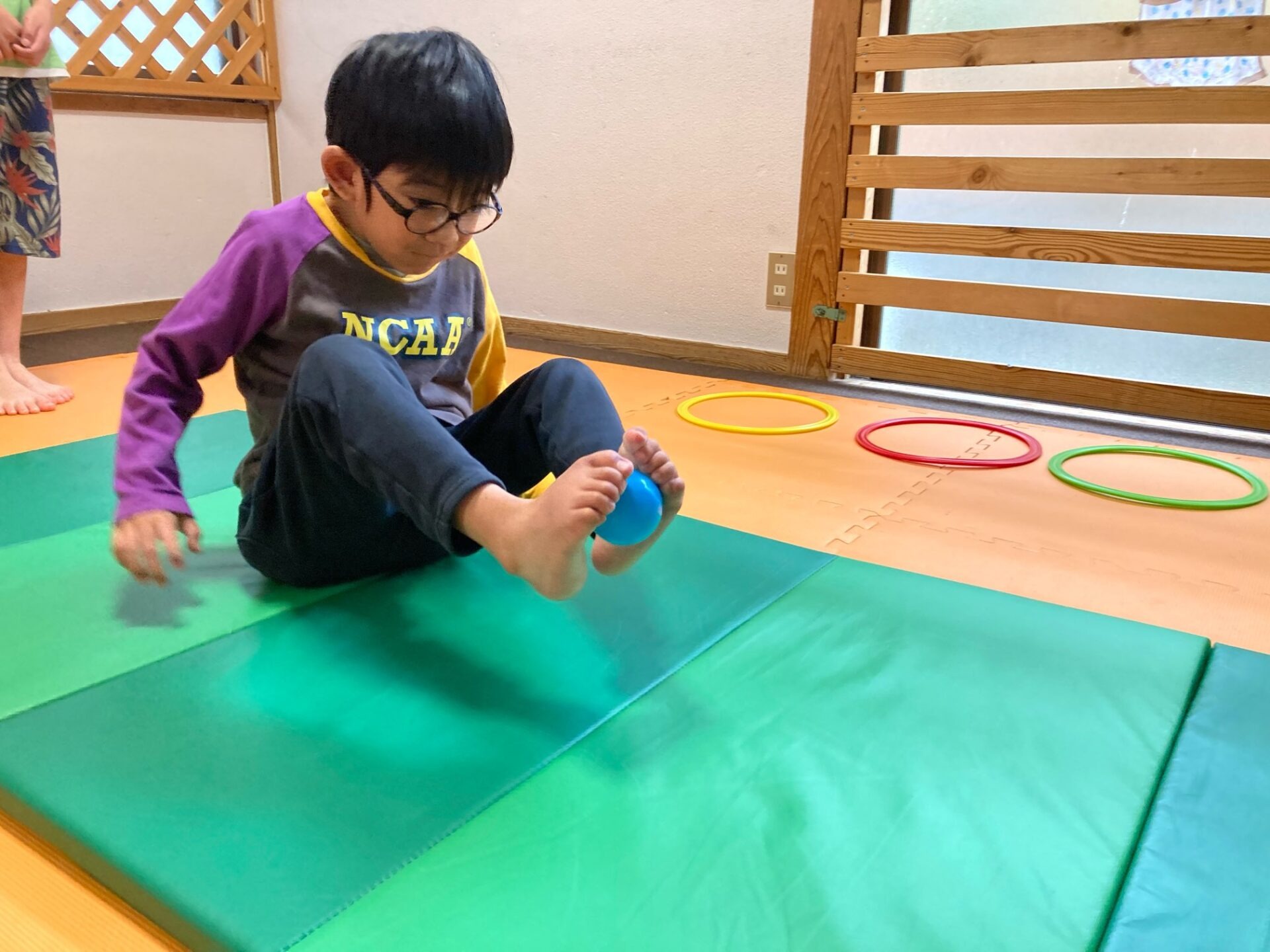 3月13日(木)  ボールを運べ！