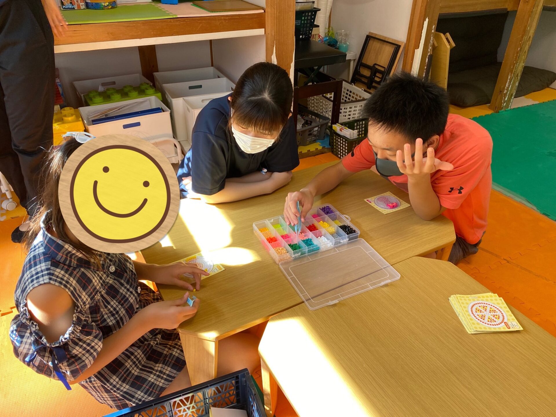 10月1日(土)  アイロンビーズ制作