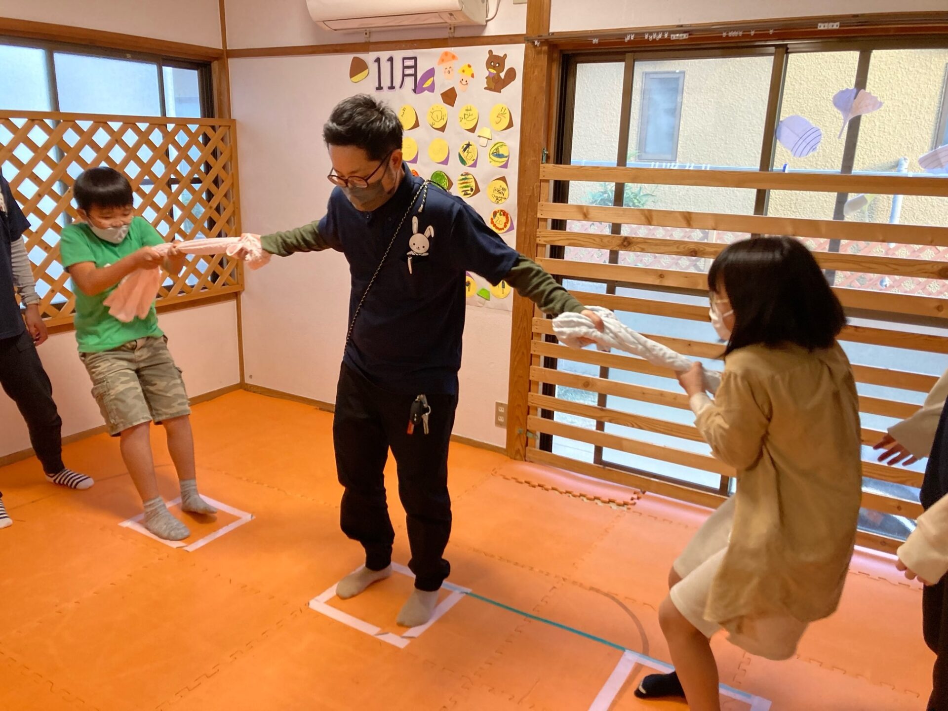 11月18日(金)  やじろべぇゲーム