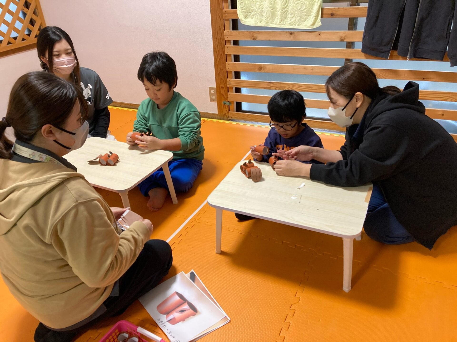 11月29日(金)  リス制作