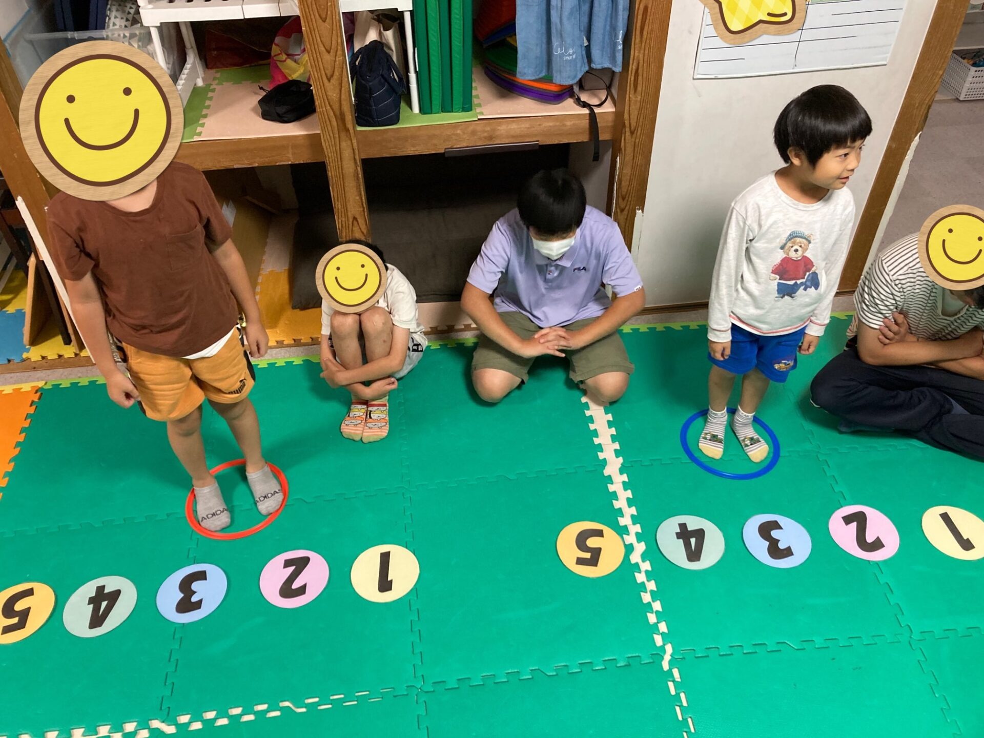 7月1日(月)  記憶足タッチゲーム