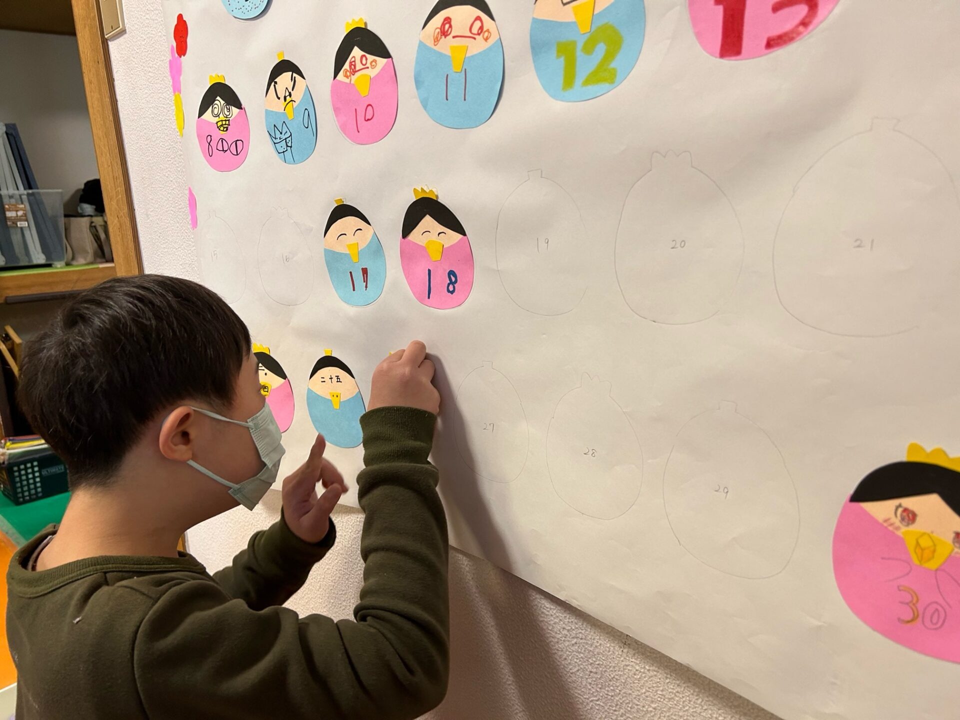 2月27日(月)  3月のカレンダー制作