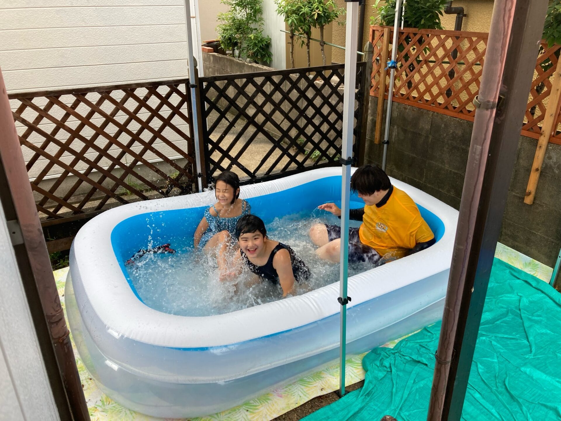 8月12日(金)  水遊び