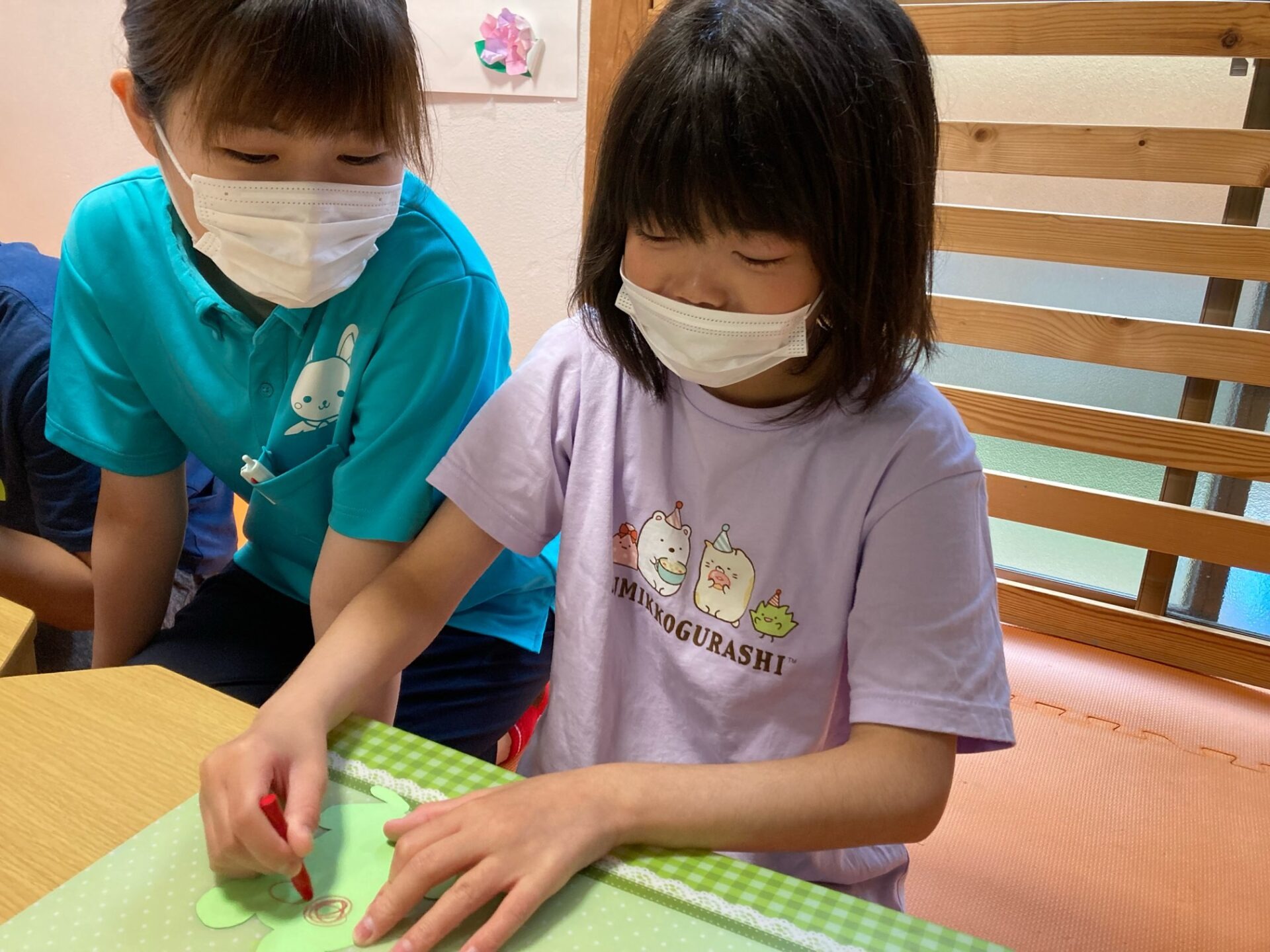 6月25日(土)  かえるピョーン制作