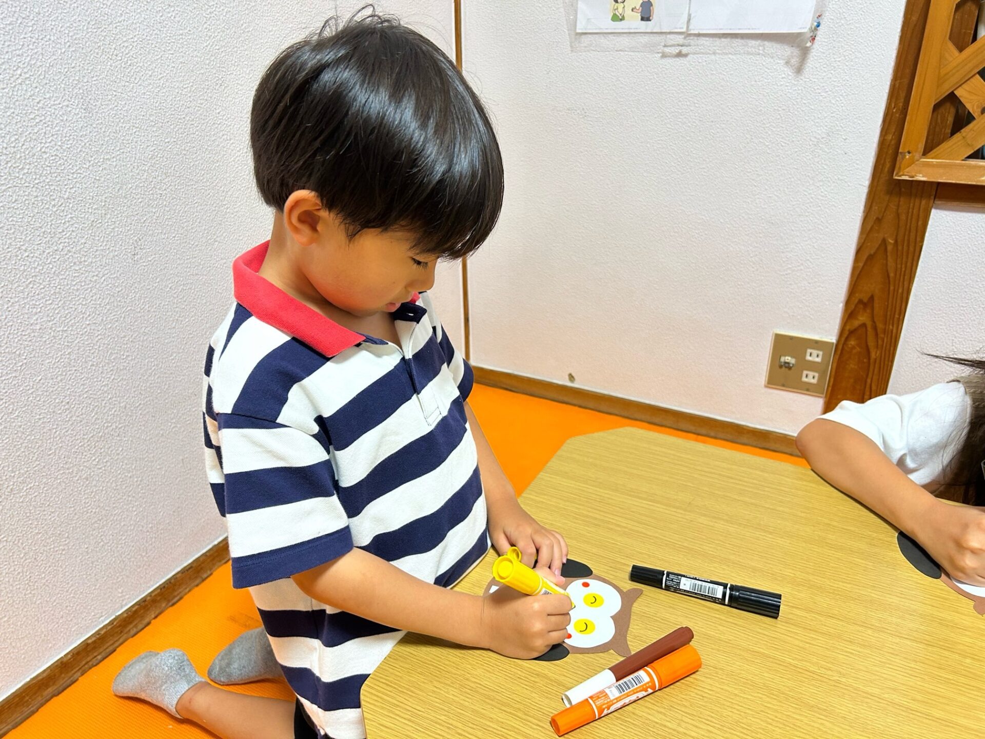 9月5日(火)  ふわふわフクロウ制作