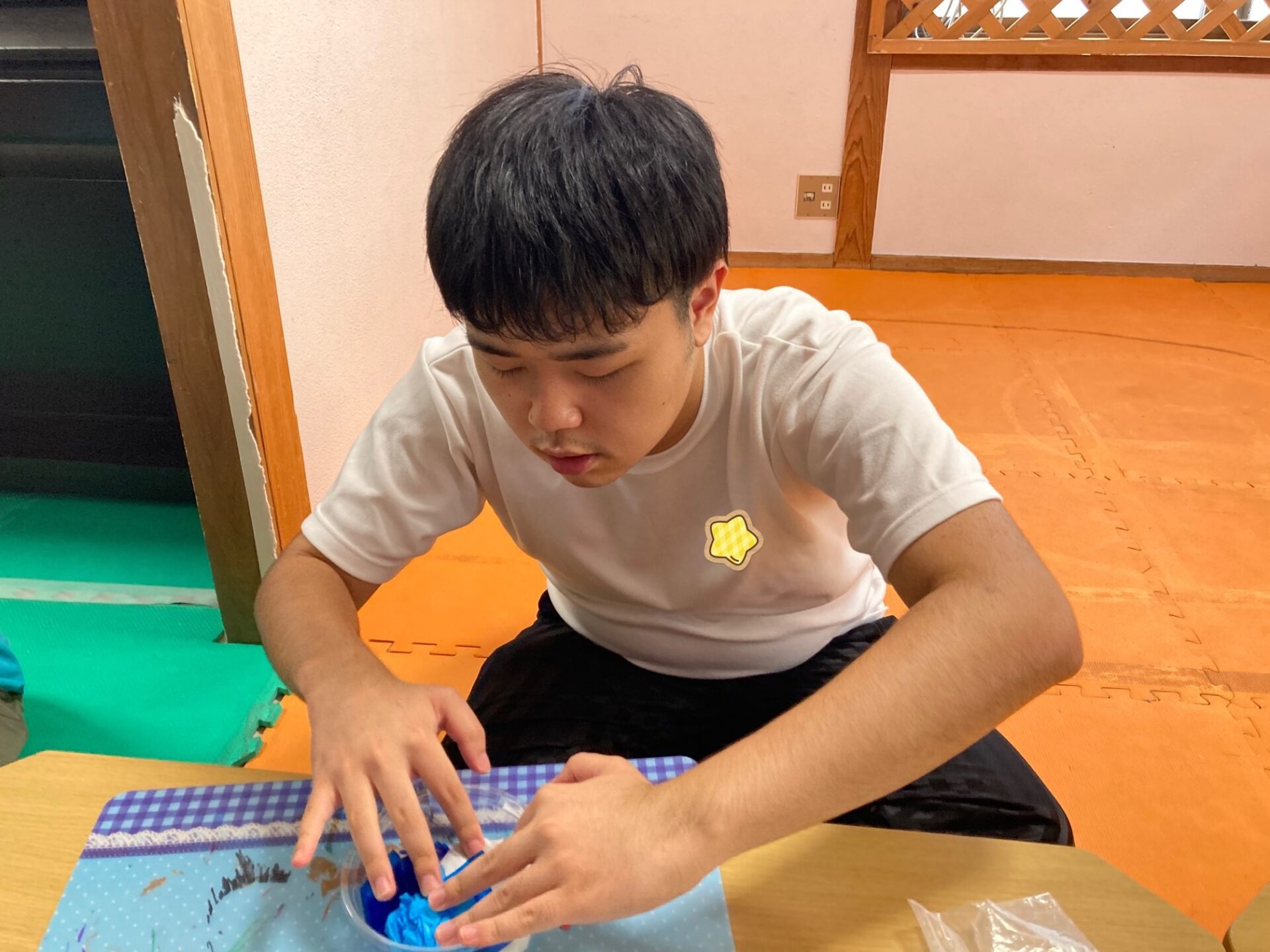 8月30日(水)  金魚鉢制作