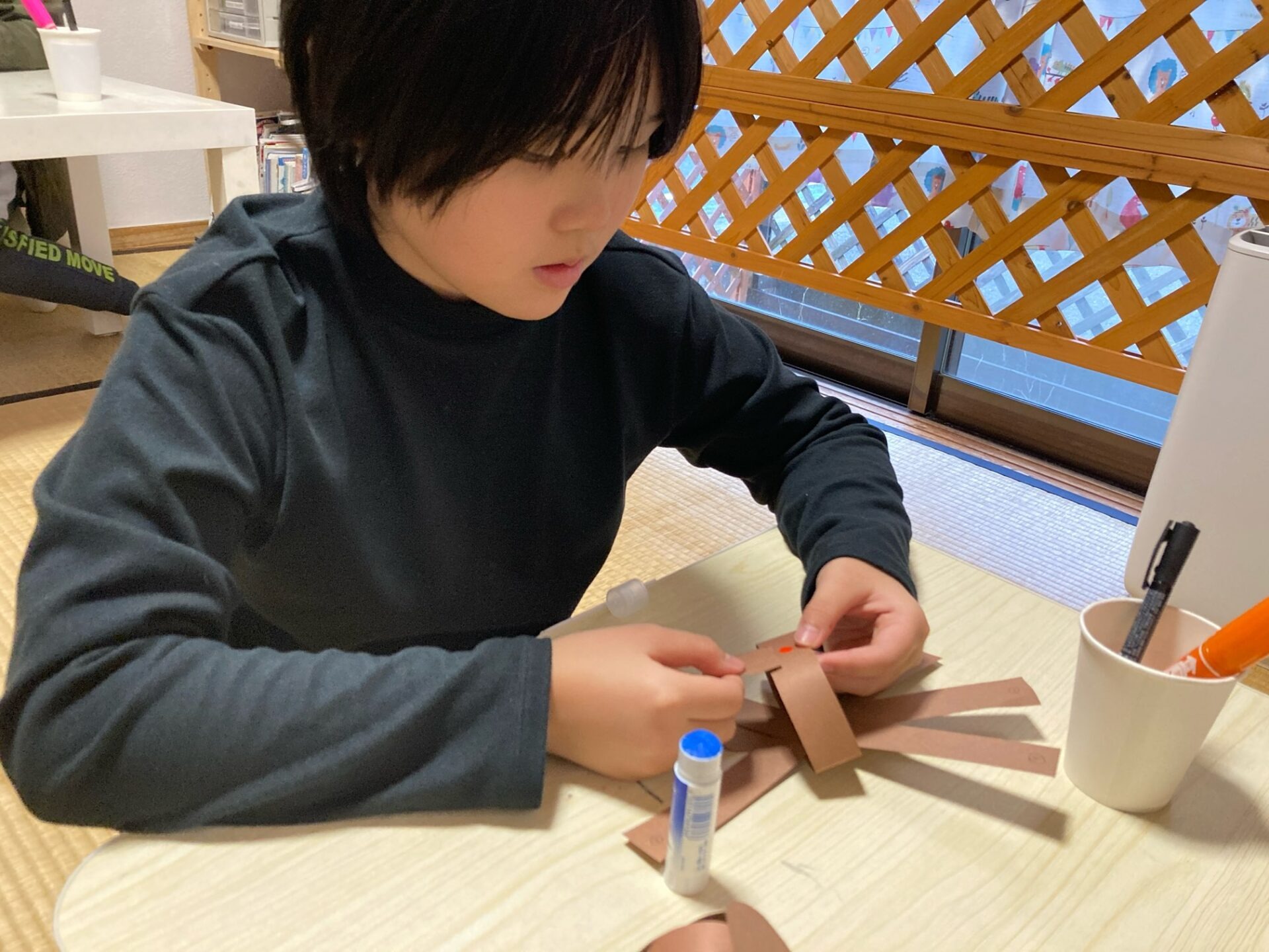 12月9日(月)  びよよ〜ん！トナカイ制作