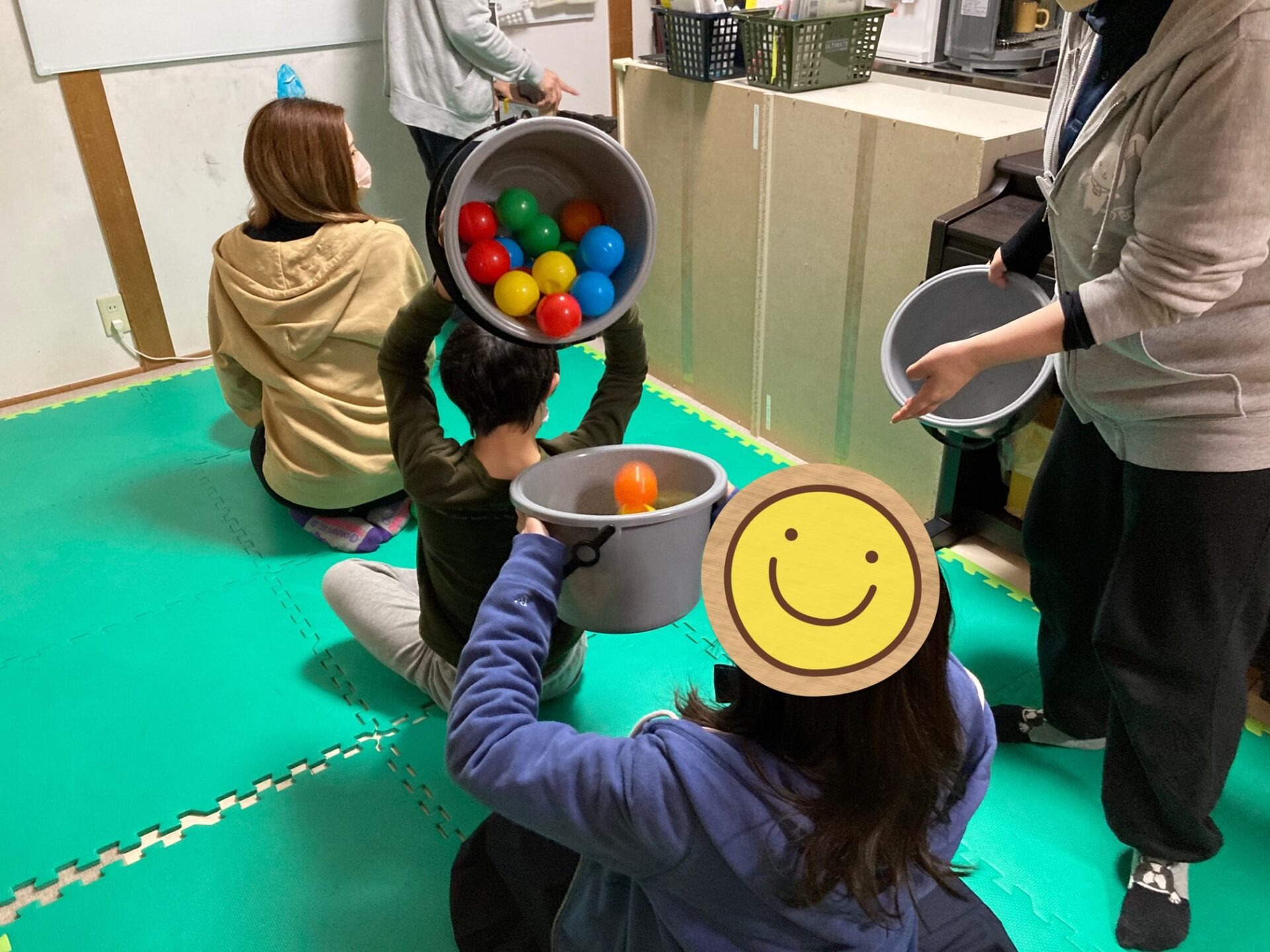 12月14日(木)  バケツリレー