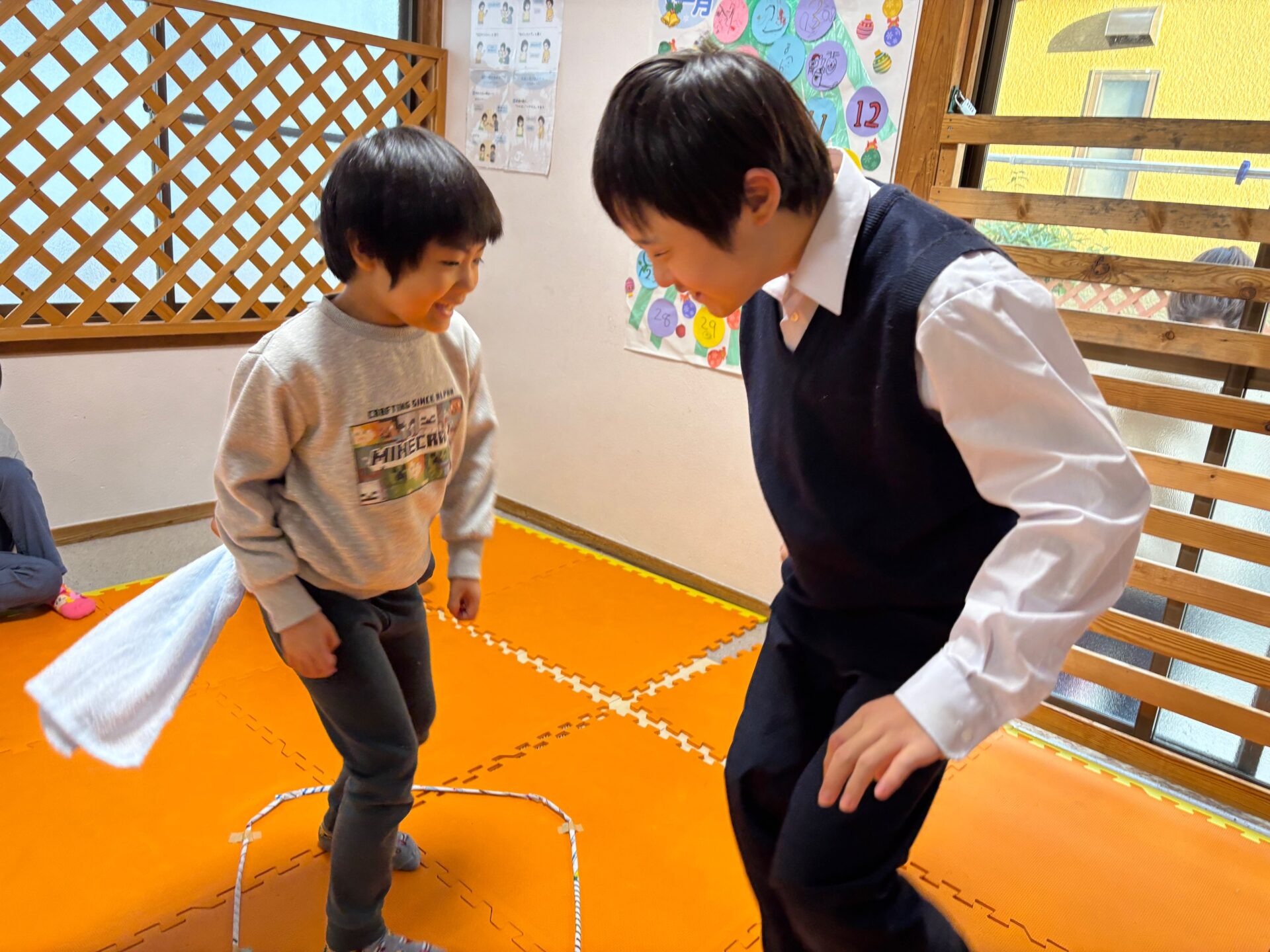 12月2日(月)  くるくるしっぽ取り