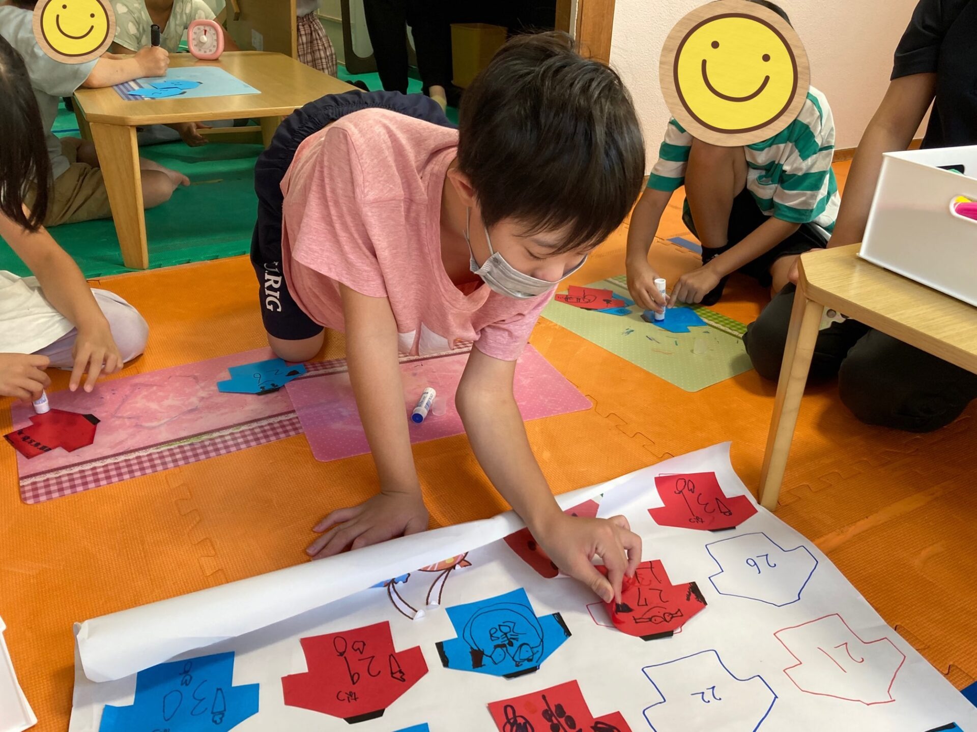 7月25日(火)  8月のカレンダー制作