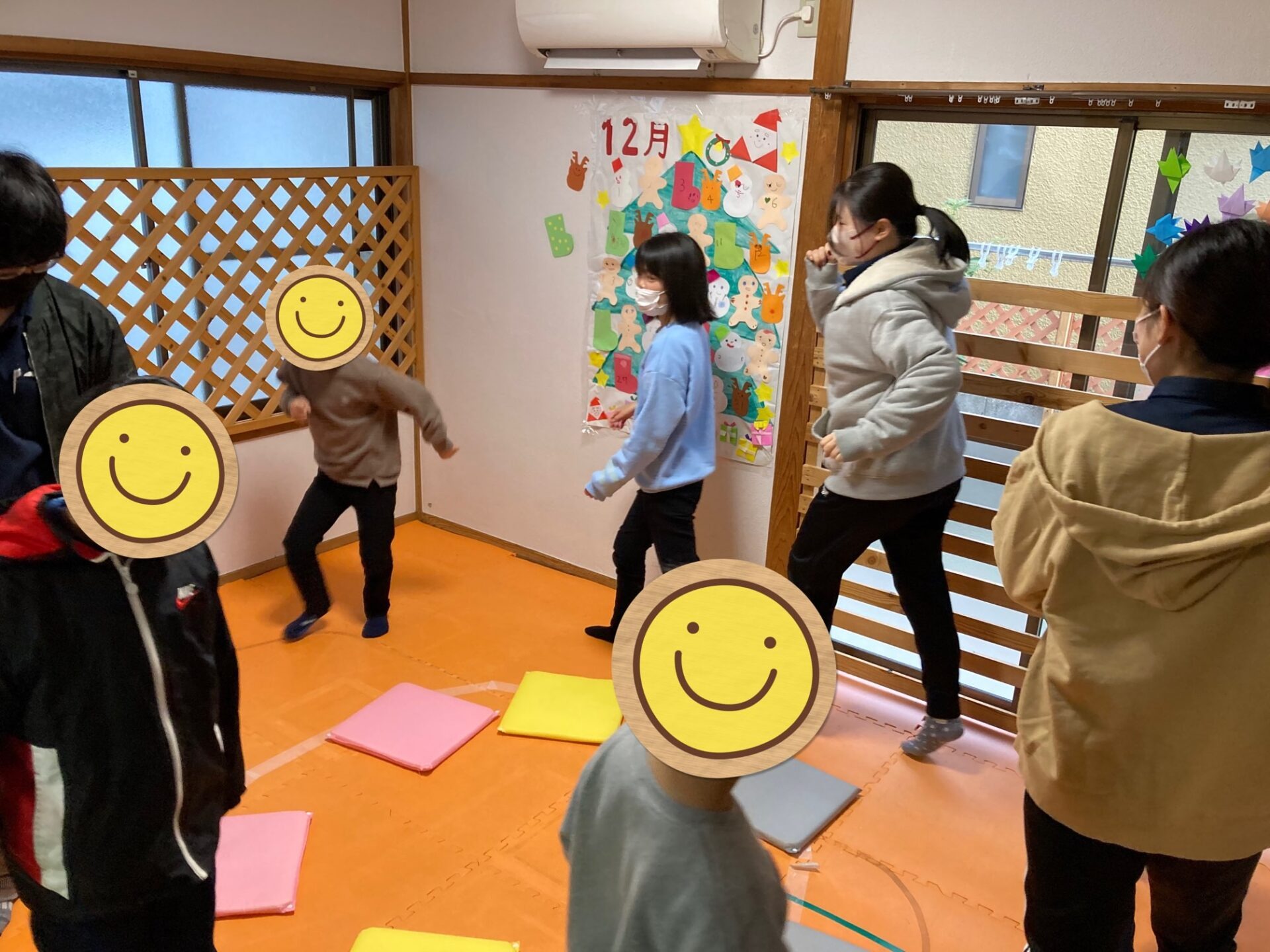 12月14日(水)  イスとりゲーム