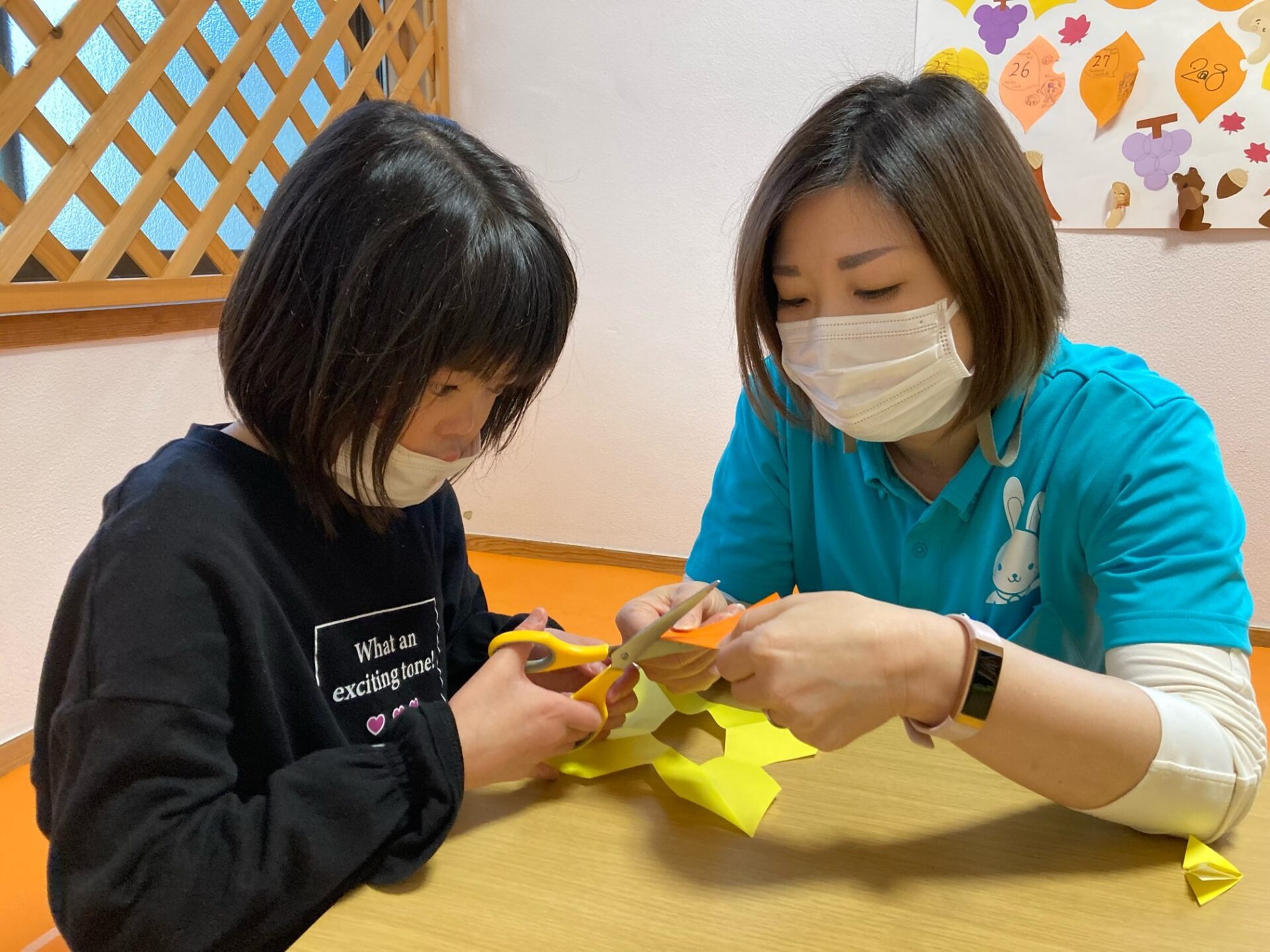 11月15日(月)  切り絵をやってみよう