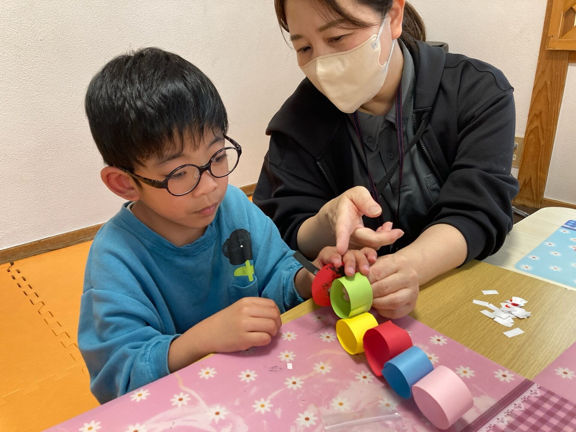 4月18日(金)  あおむし制作