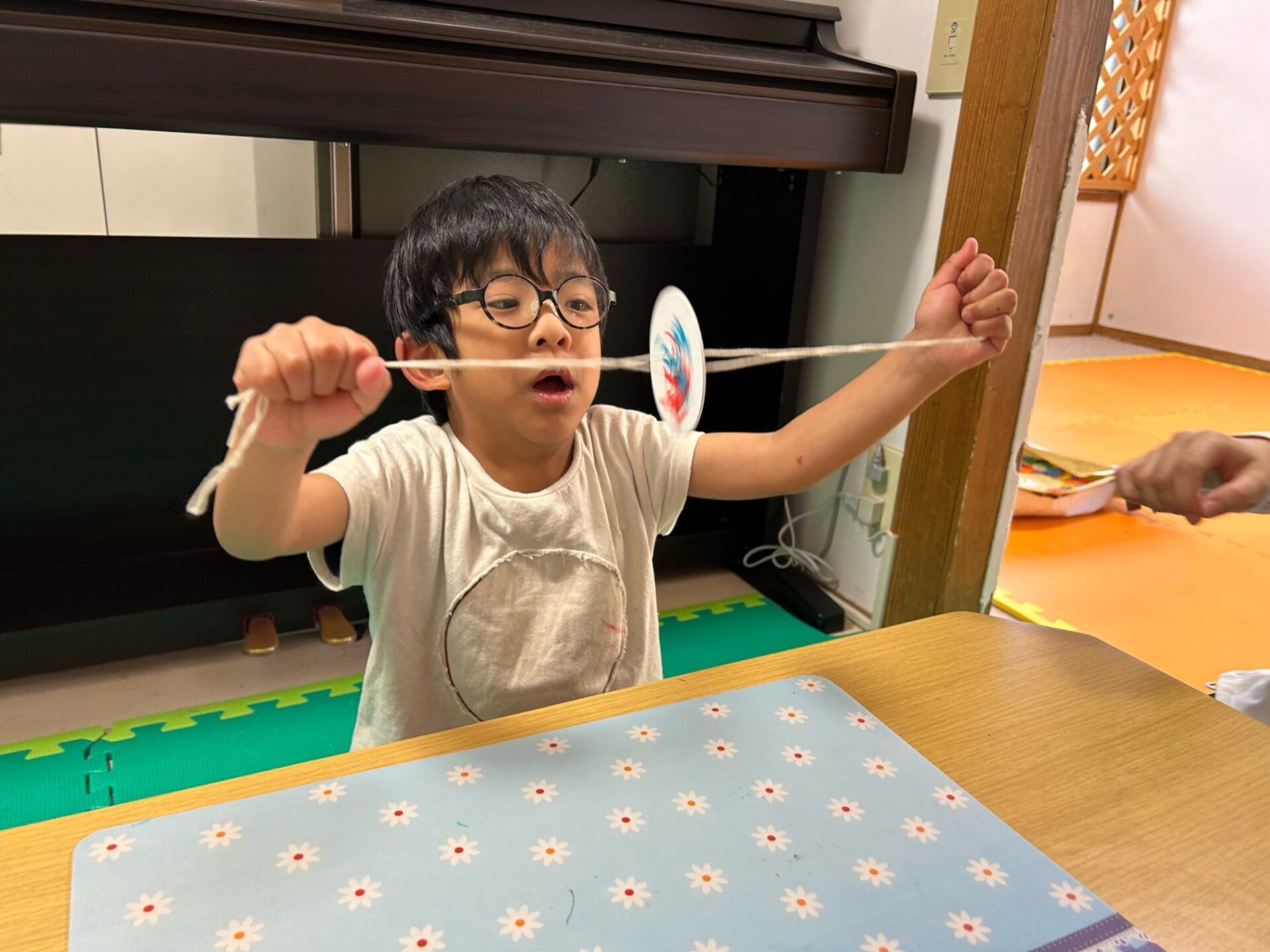 5月13日(月)  ぶんぶんごま制作