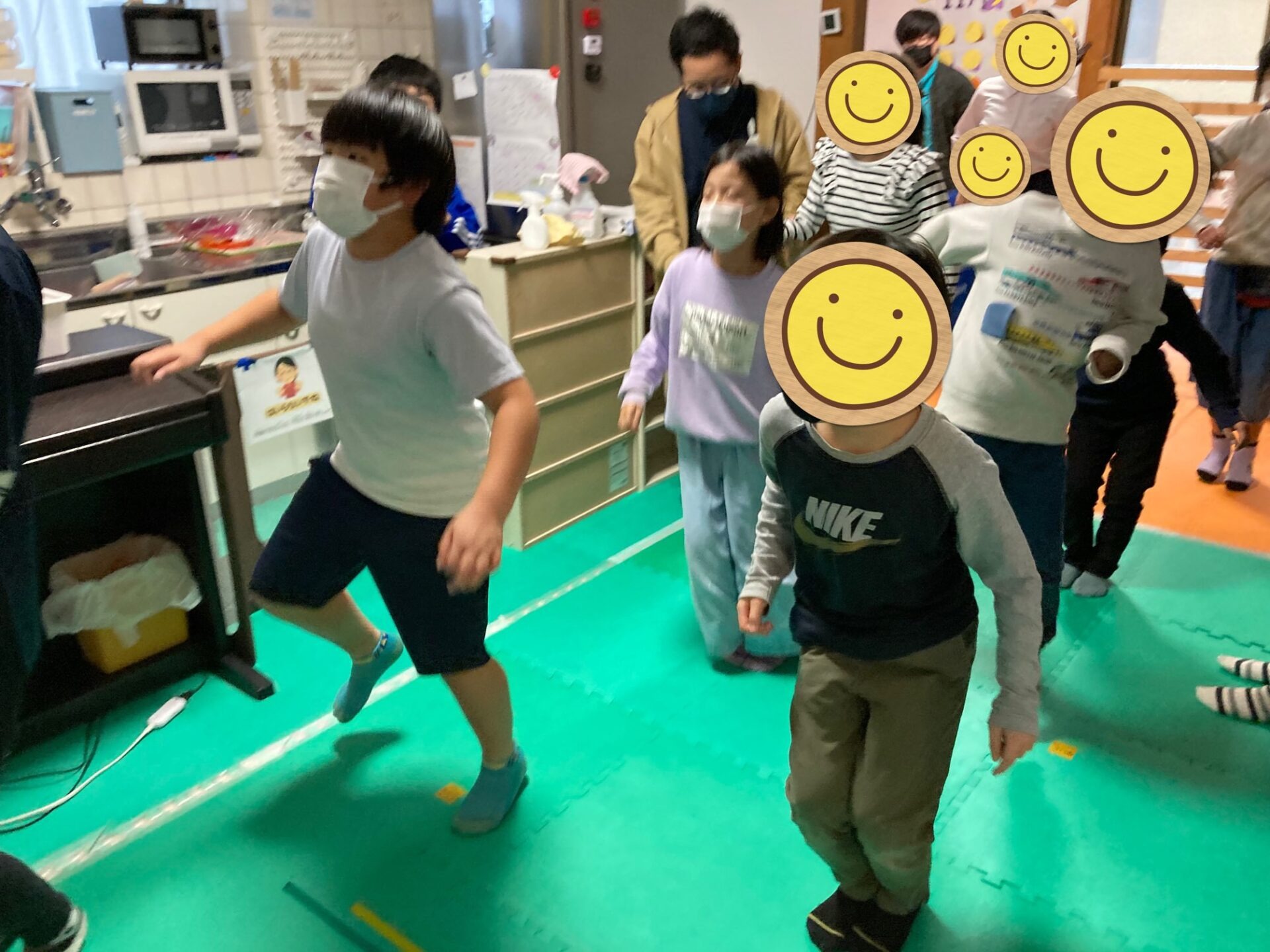 11月22日(火)  リトミック