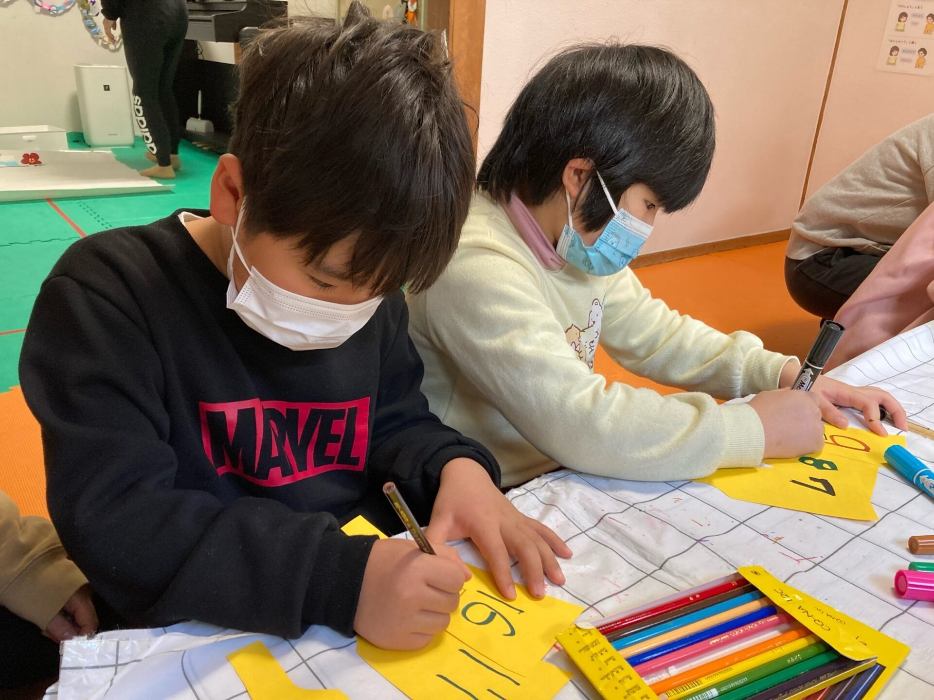 12月27日(月)  1月のカレンダー制作