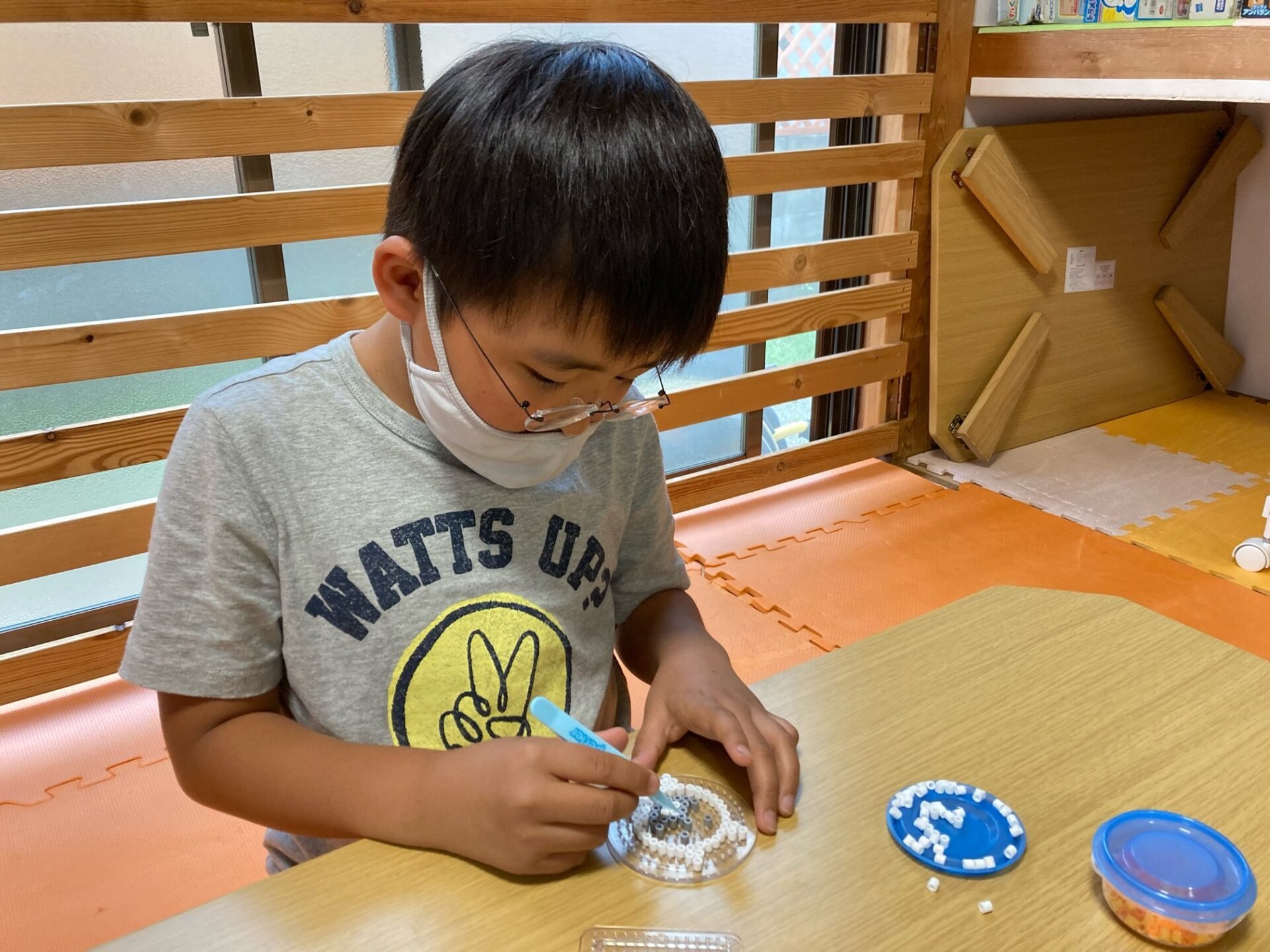 5月13日(金)  アイロンビーズ制作