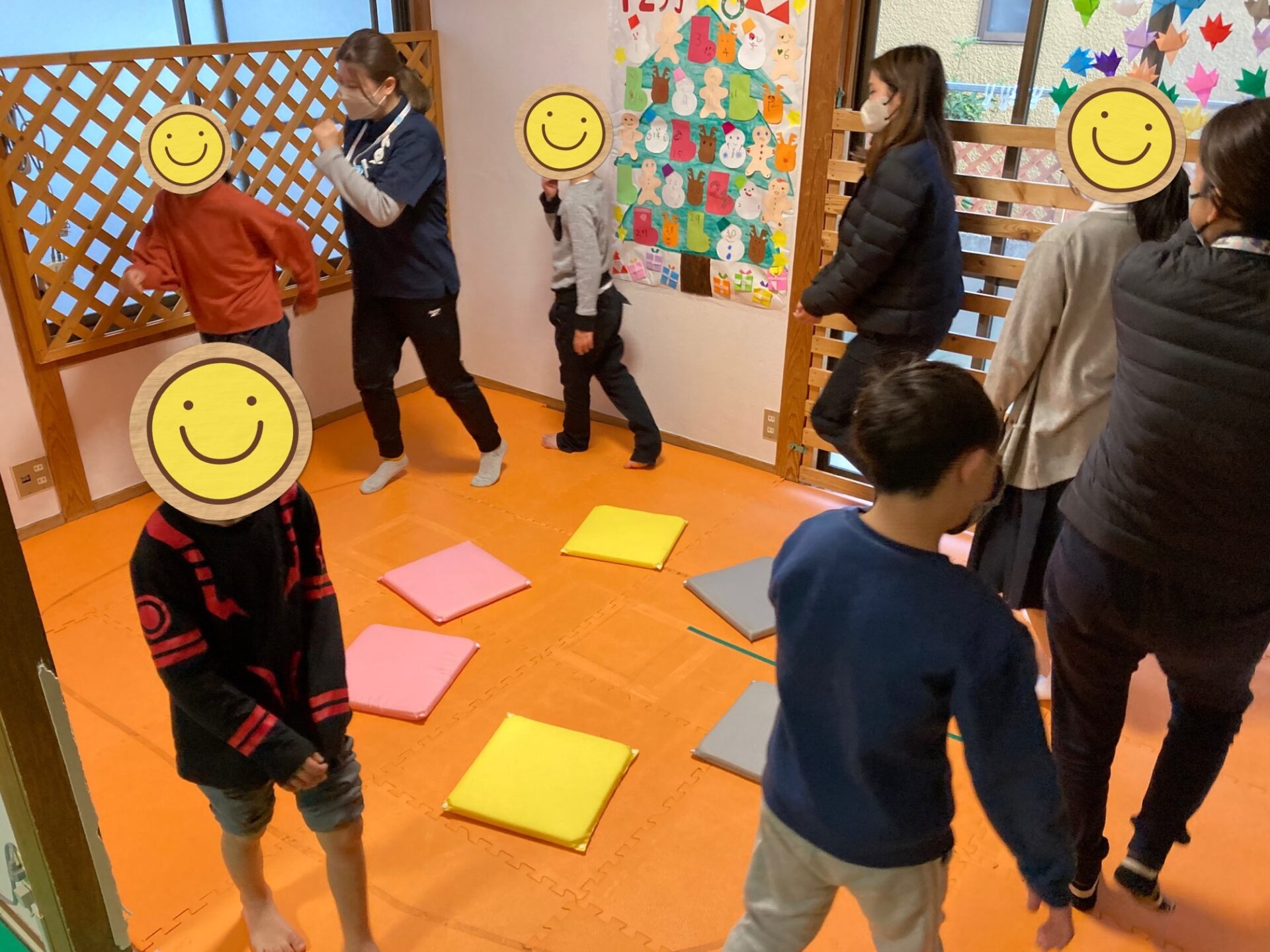 12月1日(木)  イスとりゲーム