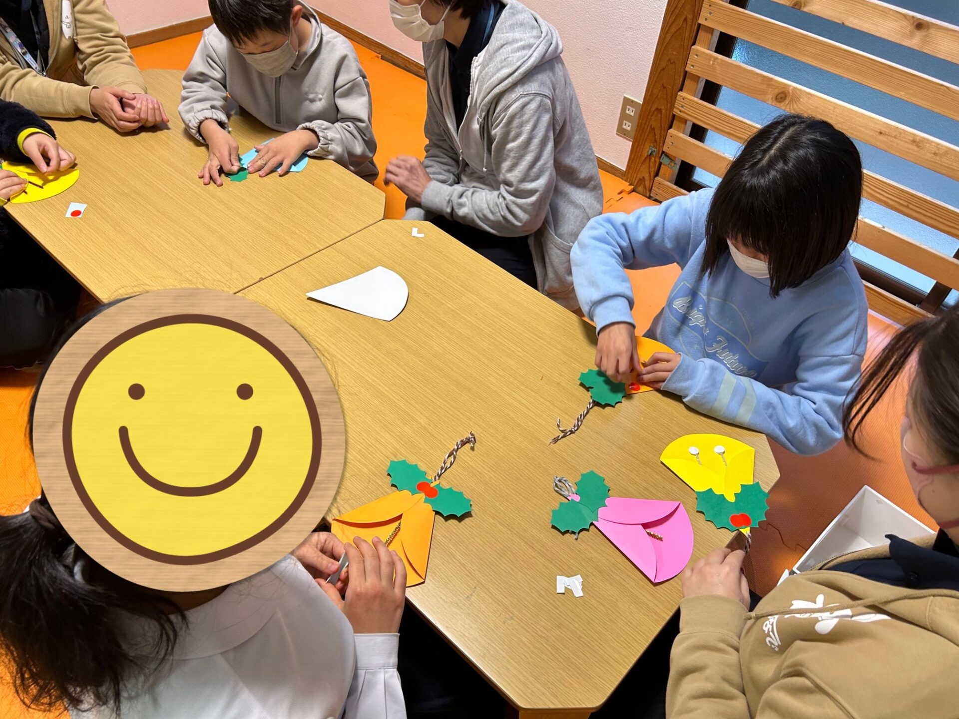 12月19日(月)  クリスマスベル制作