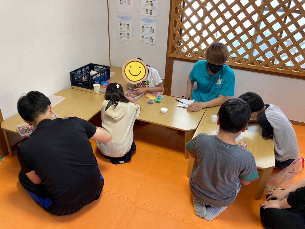 5月24日(火)  アイロンビーズ制作