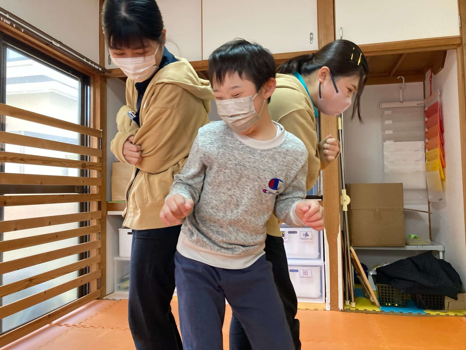 1月9日(月)  おしくらまんじゅう