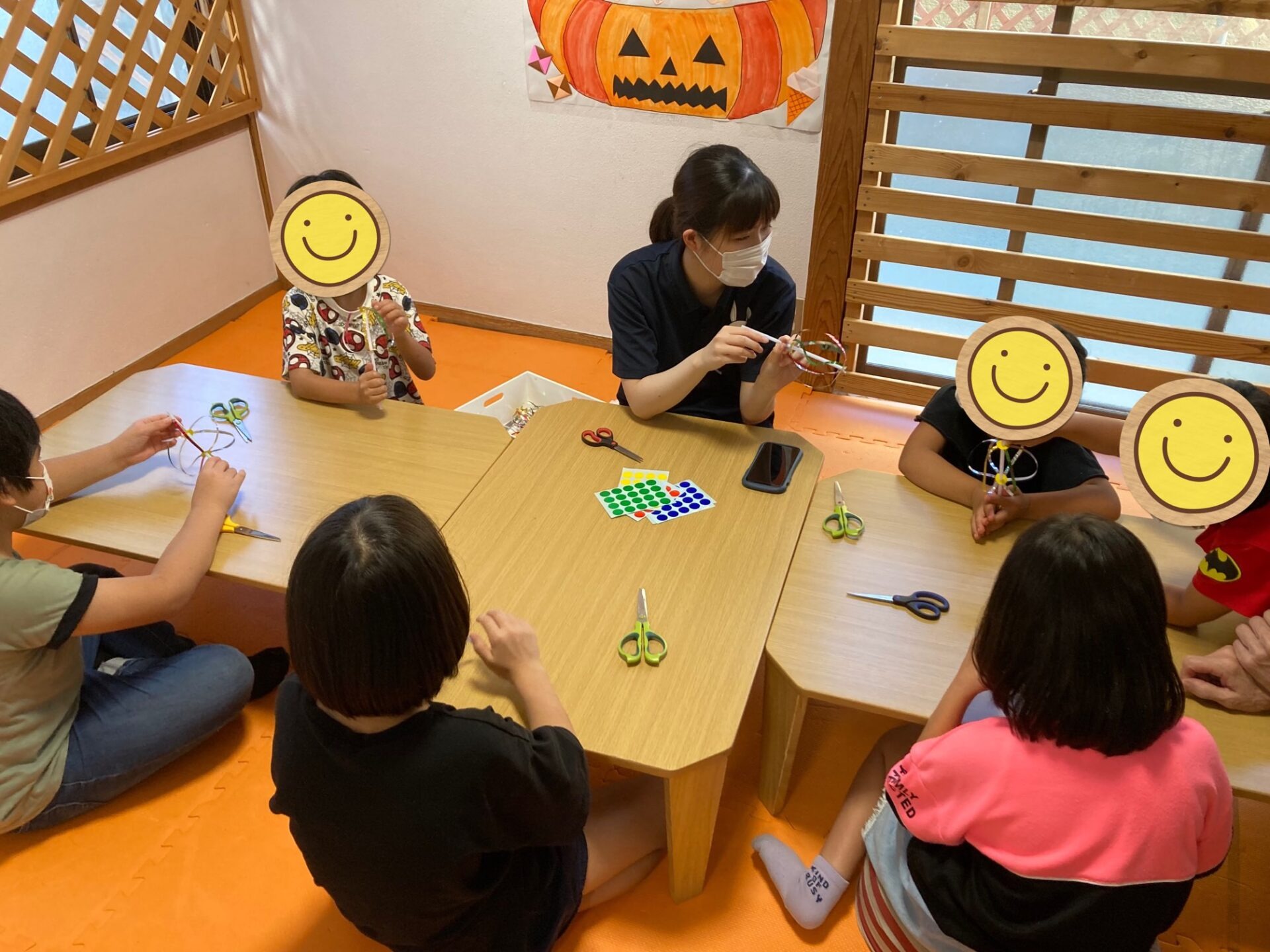 10月3日(月)  キラキラしゃぼん制作