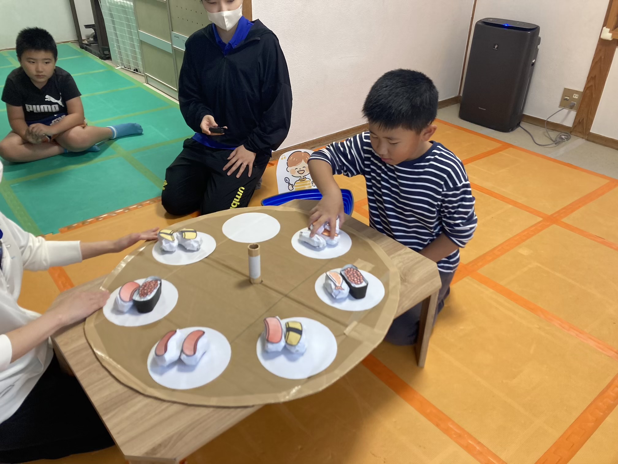 10月9日(金)  回転寿司ゲーム