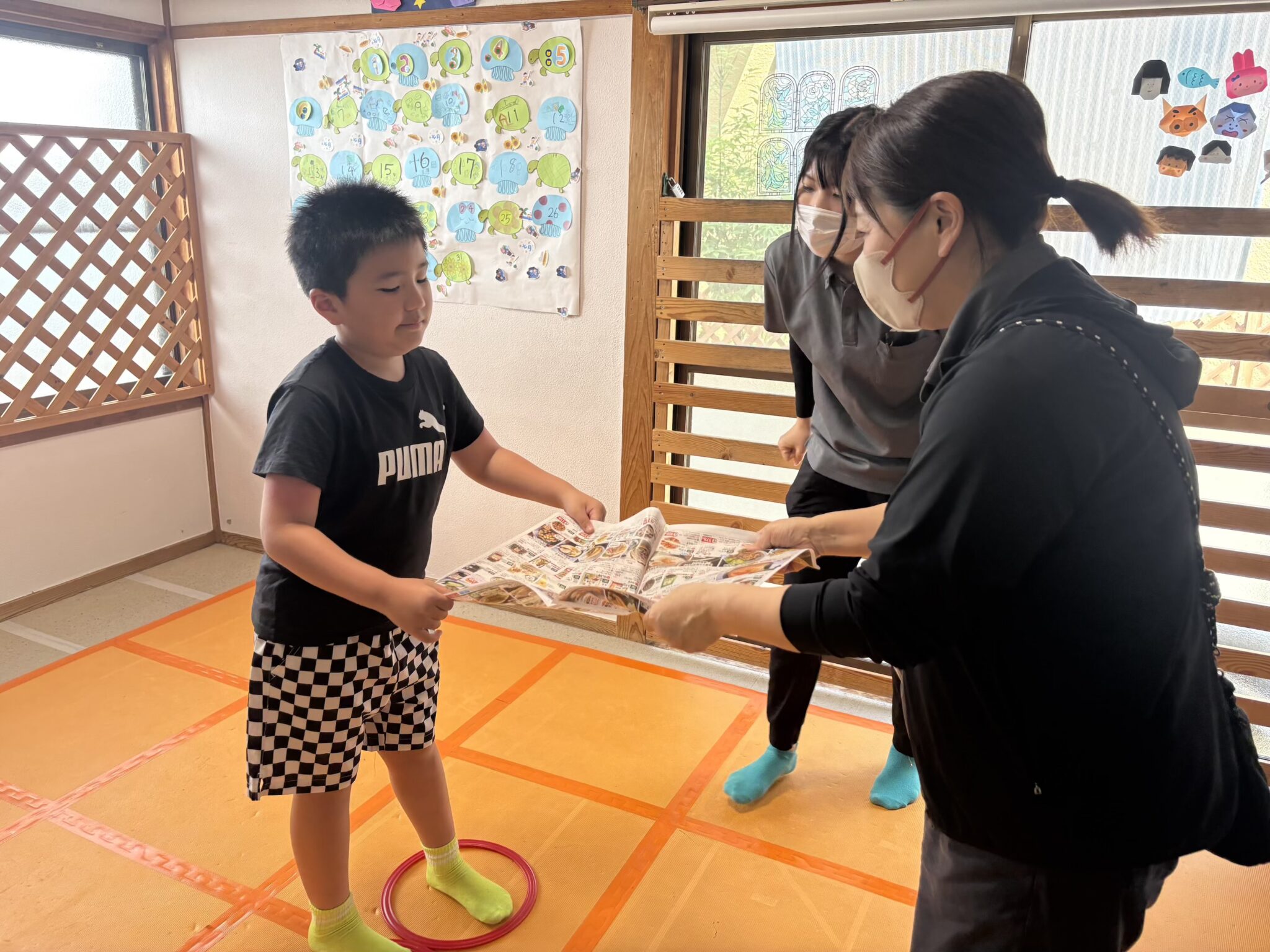 7月14日(火)  紙綱引きゲーム