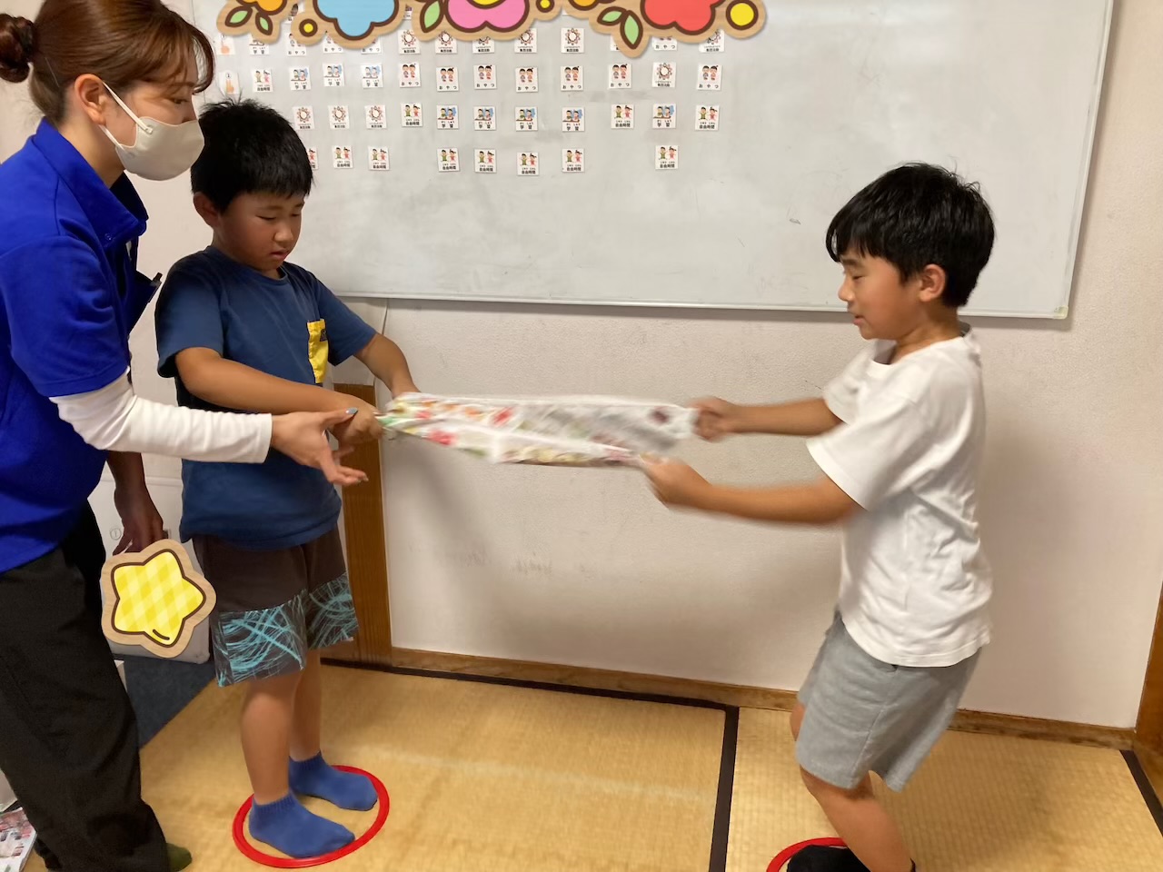 7月3日(金)  紙綱引きゲーム