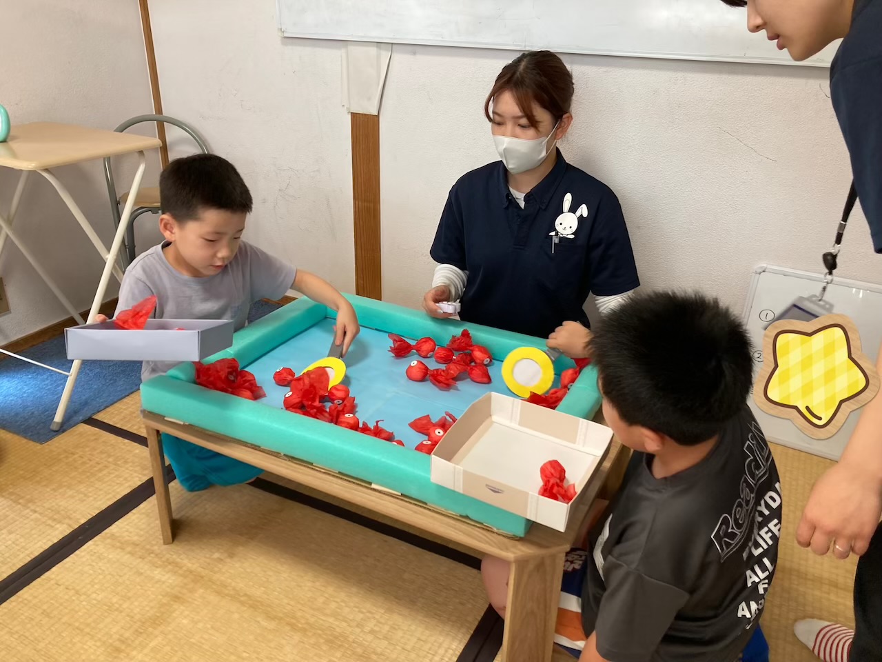 7月8日(水)  金魚すくいゲーム