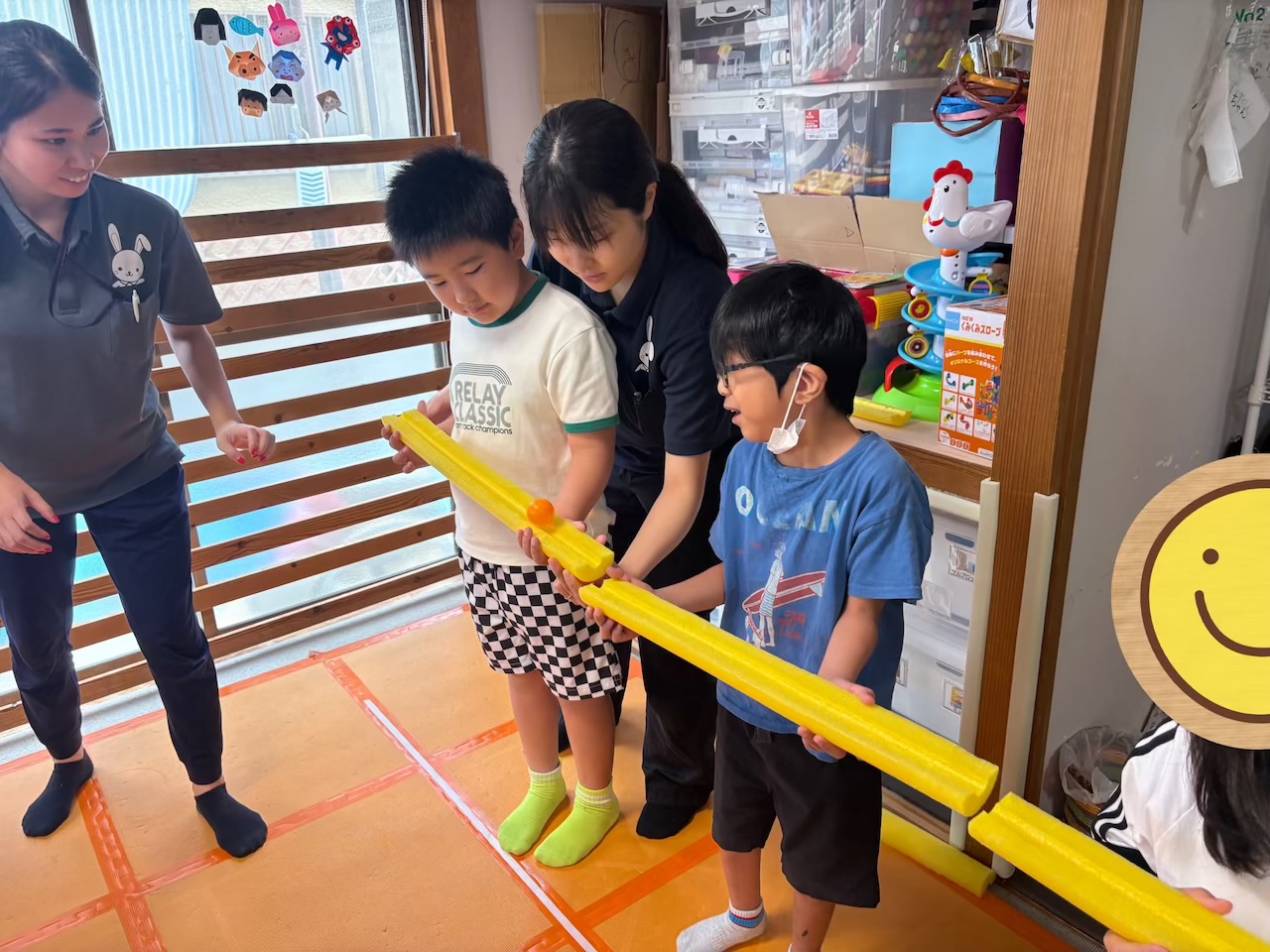 8月5日(水)  パイプでボールを運べ！＆野外活動